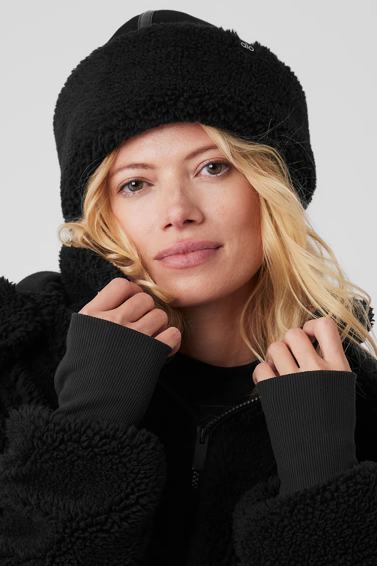 Winterfun Zhivago Hat - Black | Alo Yoga (US)