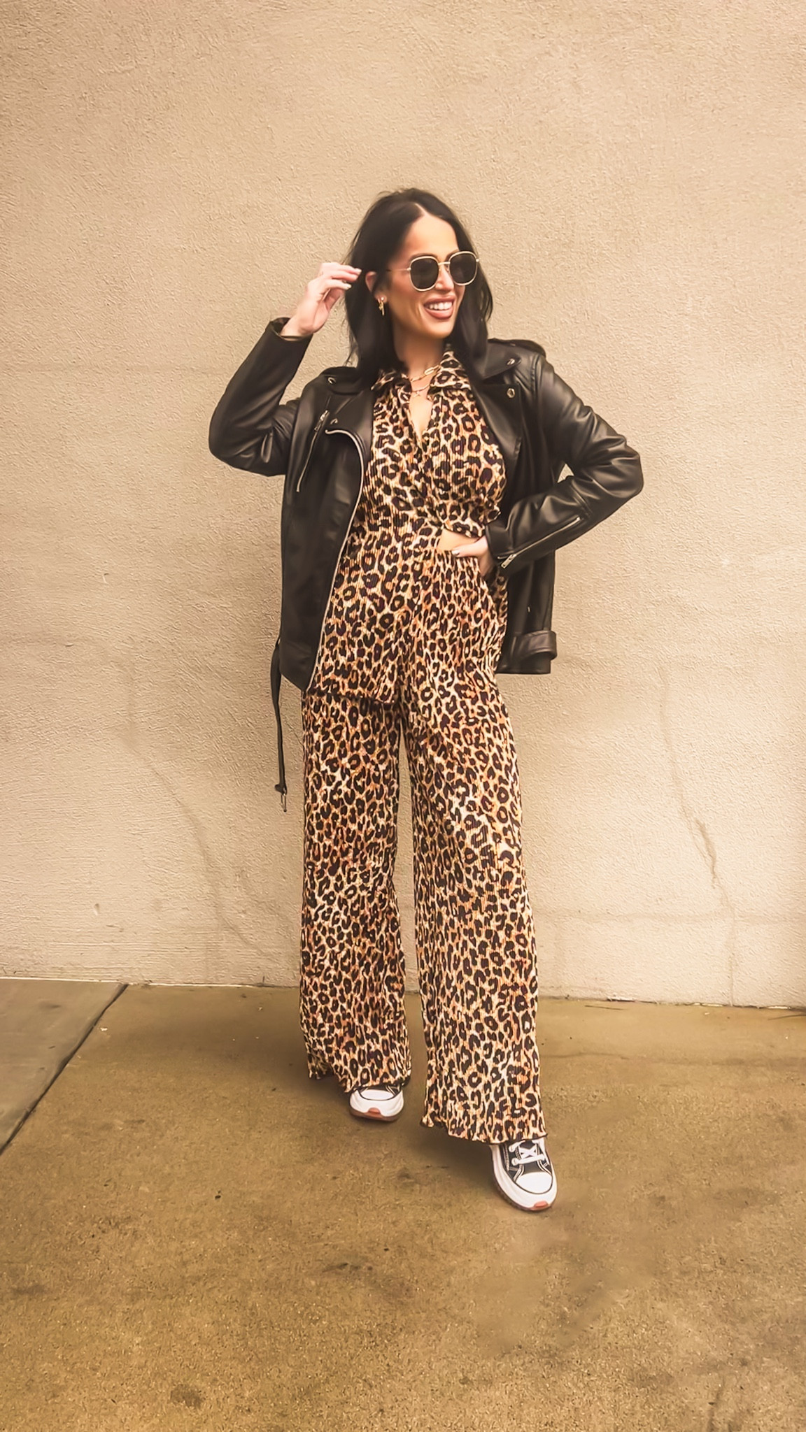 OOTD
Set
Matching set
Amazon set
Leopard
Sneakers
Platforms
Converse 
Leather jacket
Date night
Movie night


#LTKfindsunder50 #LTKtravel #LTKSpringSale