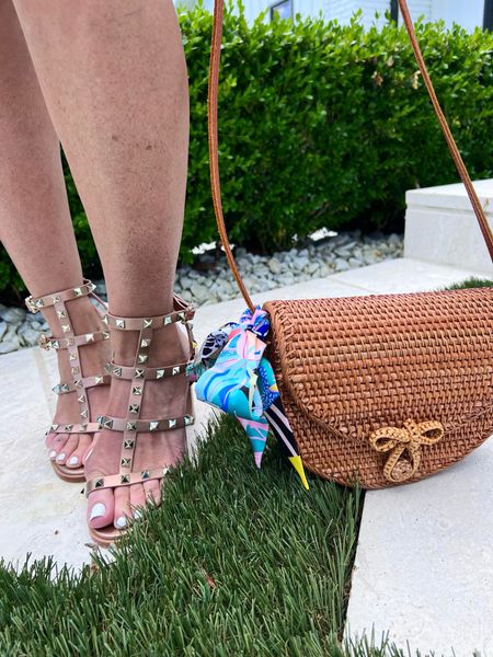 Summer accessories | Valentino Rockstud heels | straw bag | colorful scarves 