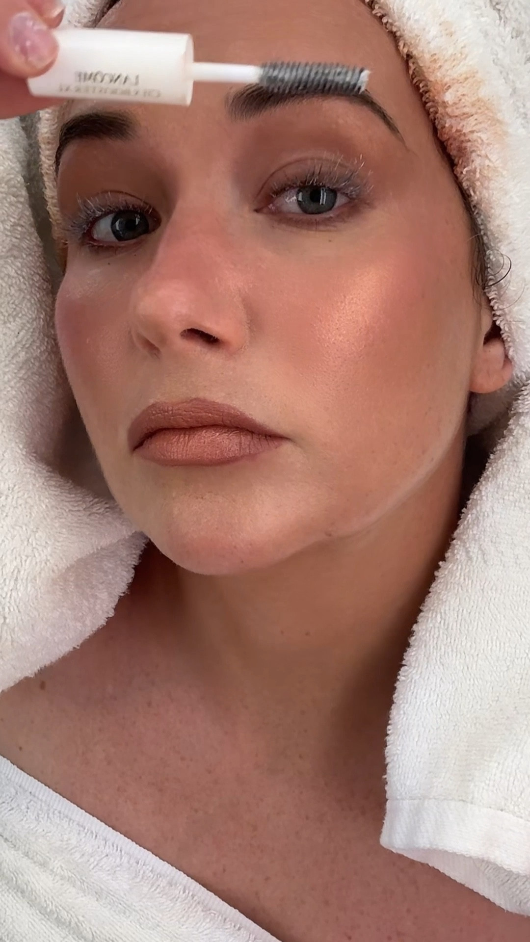 The best lash serum for the longest lashes!!! Pair it with Lancôme’s glorious, lash primer and mascara for the most dramatic natural eyelashes.

#LTKFindsUnder50 #LTKBeauty #LTKStyleTip