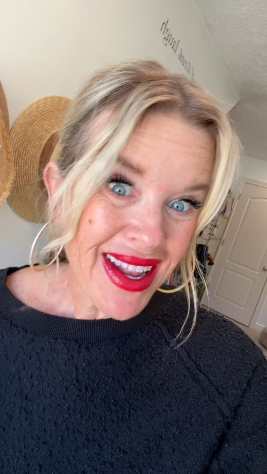 The Best lip combo for the Holiday season if you want to try a bold lippy

Thrives lip crayon stain in Linda
Colleen Rothschild pillow tal big lip plumpgasm in medium deep hale fonce 

Earrings are from accessories concierge 

Black free people sweater


#LTKFindsUnder50 #LTKBeauty #LTKStyleTip