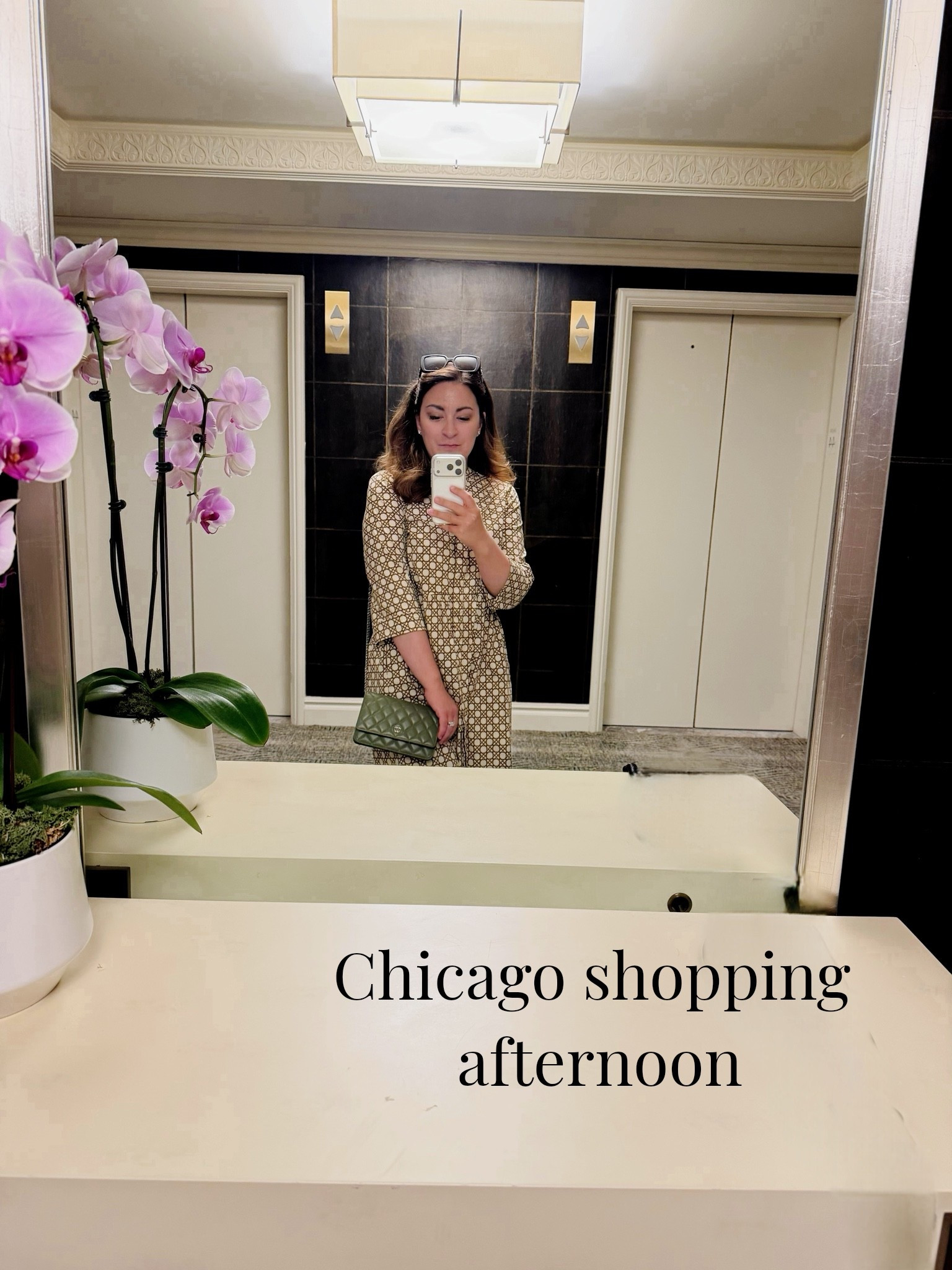 Off on my first (solo) shopping afternoon in the Windy City ❤️ I love this basic dress from @Tuckernuck. I’ve had it for years and still find myself reaching for it #tuckernucking

#LTKootd #LTKTravel #LTKPetite