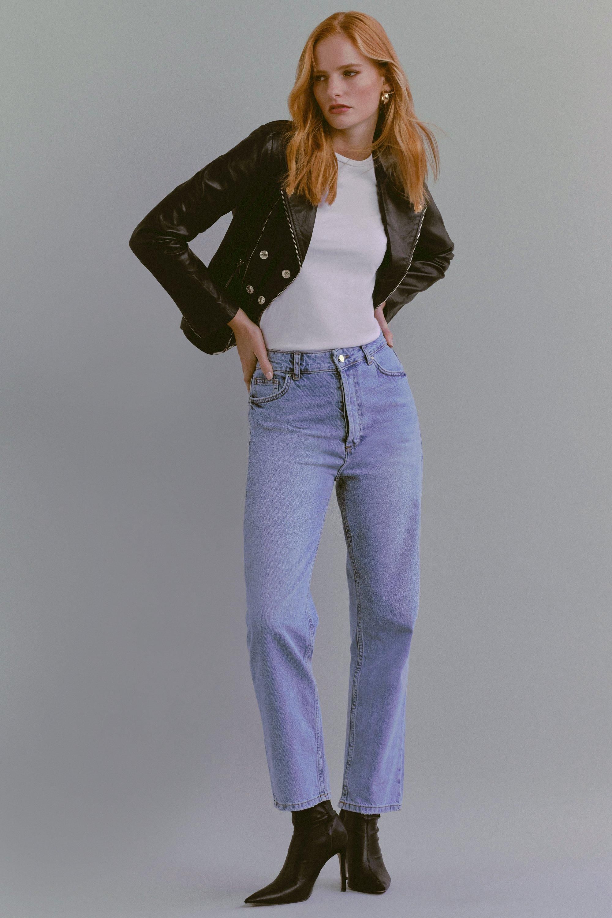 Mid Rise Straight Leg Crop Jeans | Karen Millen UK + IE + DE + NL