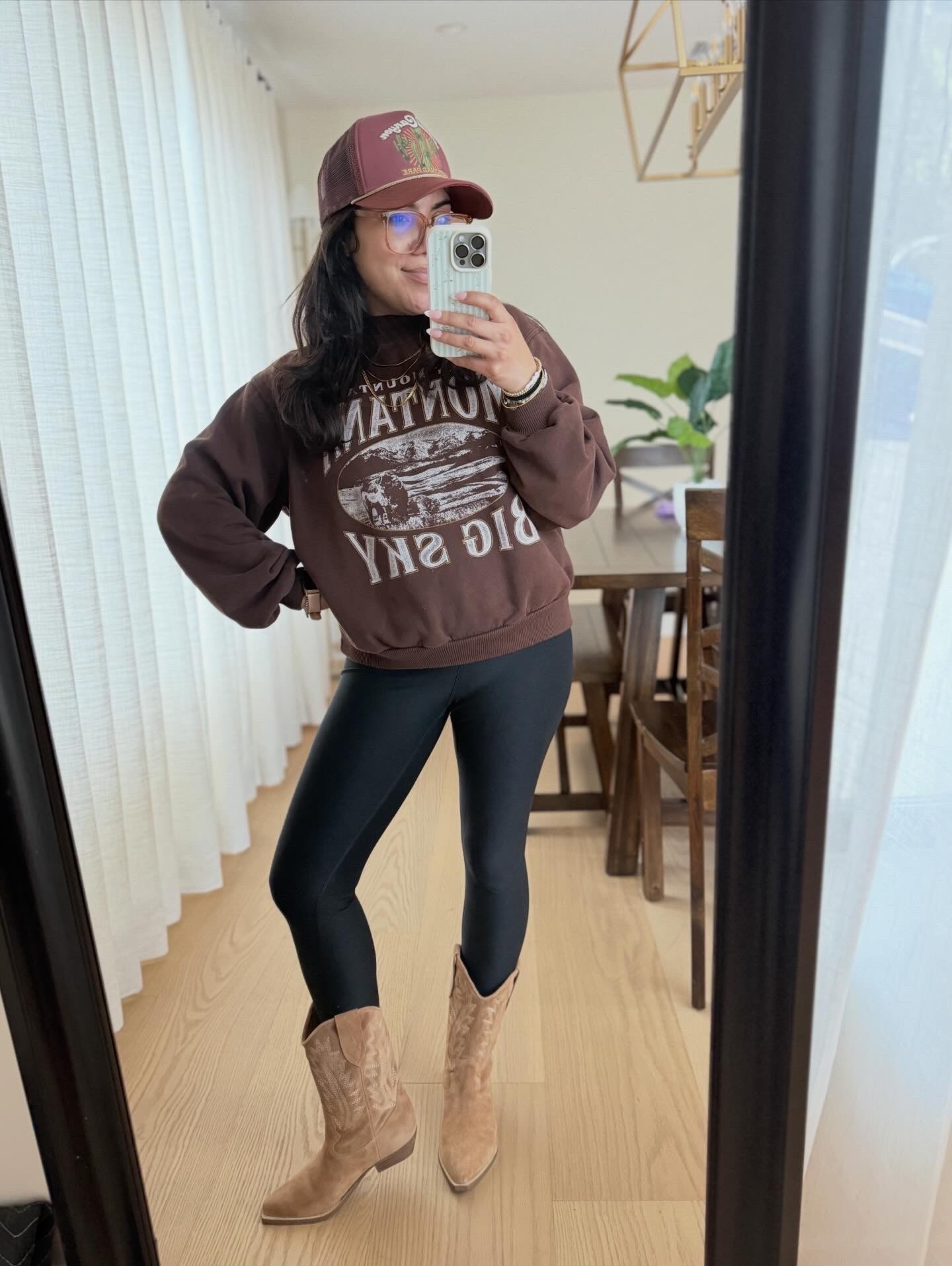 You can totally be cute and comfy❤️

#LTKPetite #LTKootd #LTKmomlife