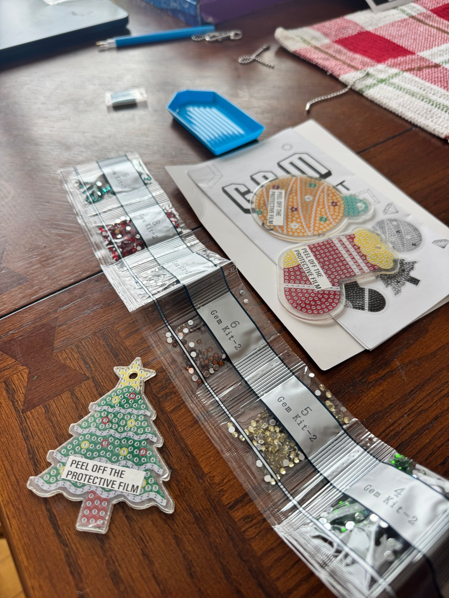 Busting out some kids crafts from target on this snowy Illinois day. Target has great deals on kids toys right now! 

Save $25 when you spend $100

Christmas craft, Christmas time, target, holiday, Christmas gift for kids, Christmas gift, sales

#LTKHoliday #LTKKids #LTKmomlife