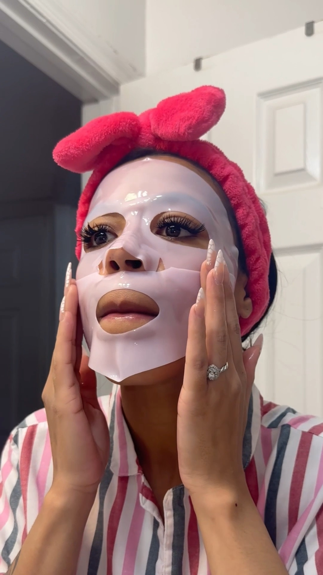 Me & @ulta  >>> 🥰🥰😂
If your skin has been tired, stressed, or just not giving…this is your skin reset essential💗 The Medicube Collagen Mask deeply hydrates, smooths fine lines, and makes your skin feel snatched by morning. I love a product that actually shows up overnight ✨✨✨

#LTKselfcare #LTKgrwm #LTKBeauty