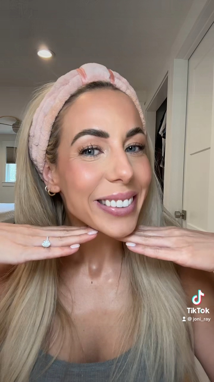 Everyday makeup with product breakdown

#LTKbeauty
