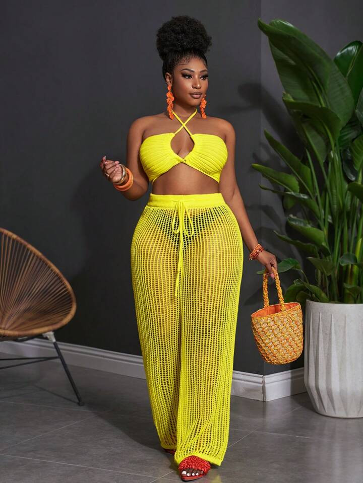 Slaydiva Sexy Crop Halter Knit Top And Hollow-Out Knit Flare Pants, Plus Size/Western Wear Women/Beach/Boho/Boho Women Clothes/Festival Outfits For Women/Rave/Easter Outfit Women/Old Money Style Women/Country Concert Outfit/Going Out Outfits/Fairycore/Festival Outfits/Airport Outfit For Women/Western Outfits For Women/Tropical Vacation Woman Clothes | SHEIN