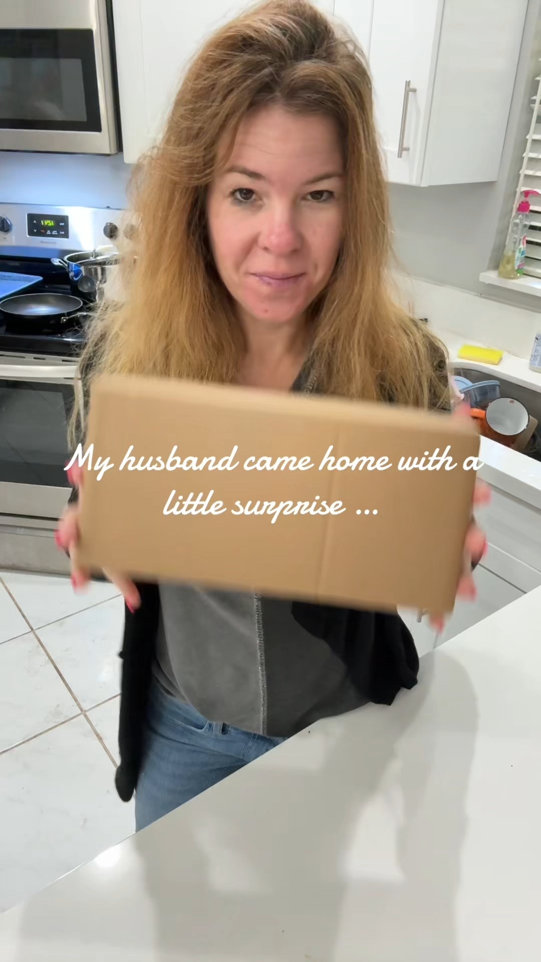 Tell me why these NEW Target mugs just understood the assignment 😭🫶
They’re giving soft morning, cozy kitchen, twinkle lights, and “I’m romanticizing my life” era ✨
Already dreaming about sipping hot chocolate in mine while online shopping at Target (because obviously 💅)
If you’re a mug girl… this is your season. Run, don’t walk — they WILL sell out.
Tagging it in my LTK so you can grab it before it’s gone 🤍
#SoftMornings #CozyGirlFall #MugGirlEra #RomanticizeYourLife #targetfinds
#targetnewarrivals
#targetstyle
#targetdoesitagain
#ltkhome
#ltkfinds
#ltkit
#cozyaesthetic
#pinkaesthetic
#holidaymugs
#christmasmugs
#coffeebarstyling
#coffeebarsetup
#morningroutine
#softgirlseason
#giftideas2025
#stockingstufferideas
#cozyvibesonly
#stayhomemomlife


#LTKSeasonal #LTKHome #LTKHoliday