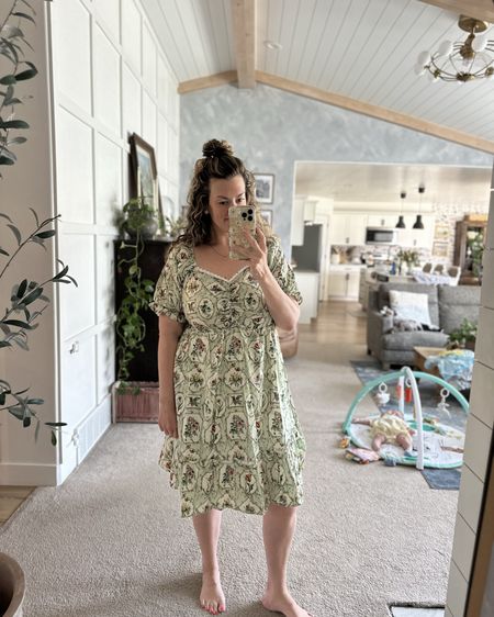 BloomChic Tryon looking for comfortable nursing friendly dresses and I’m so happy with these! Can’t wait to wear these all summer long 

#LTKFindsUnder50 #LTKMidsize #LTKPlusSize