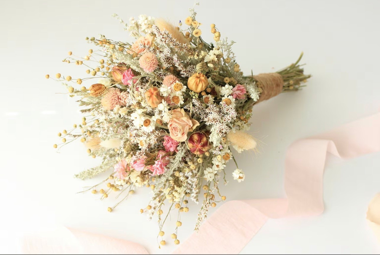 How perfect are these for spring decor?!?! They are just beautiful and I love adding flowers into my decor especially in the spring. 


#spring #farmhousespring #easterdecorations #springdecor

#LTKSeasonal #LTKHome