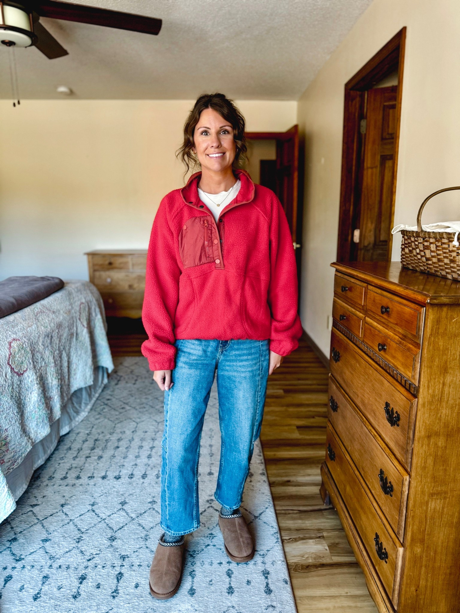 Wearing size small in my tee an in my sherpa pullover. My barrel jeans are size 0 petite. My slipper clogs are the kids’ size but I also linked the adult size!

#LTKSeasonal #LTKPetite #LTKStyleTip