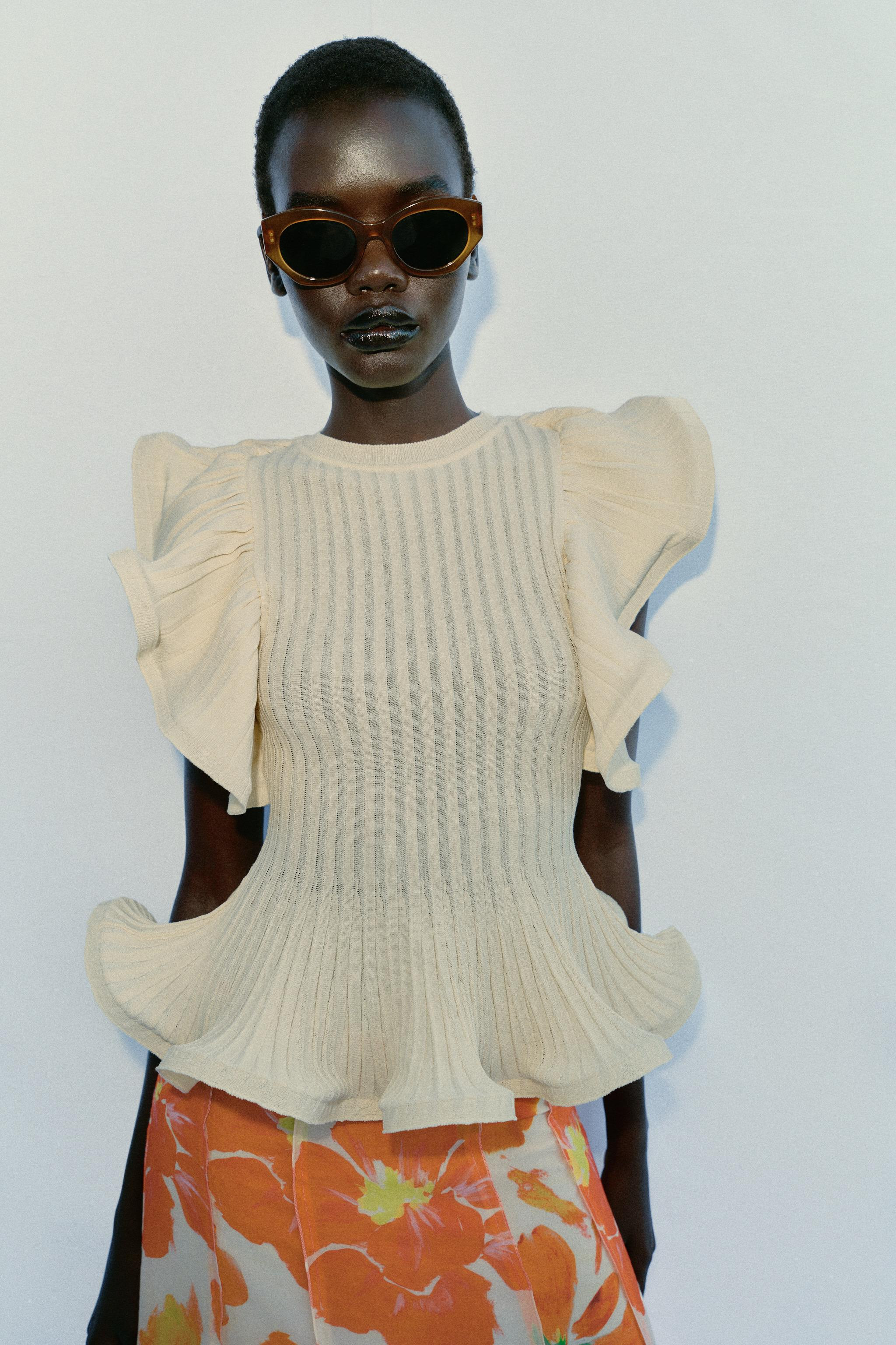 WAVY TRIM KNIT TOP | Zara US