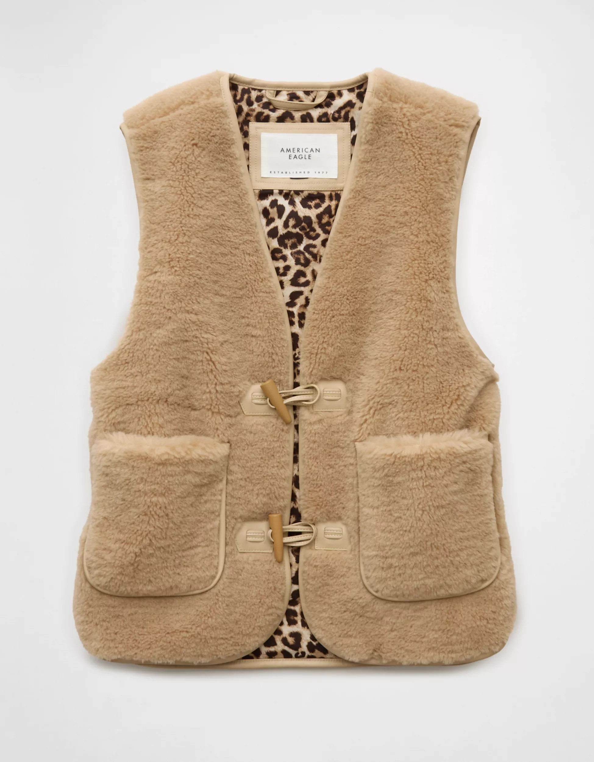 AE Sherpa Vest | American Eagle Outfitters (US & CA)