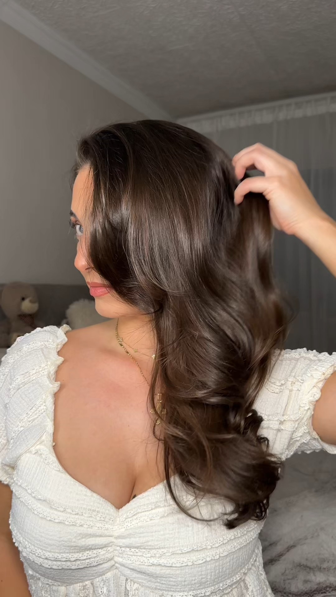 Anzeige |@sharkbeautyde ✨ Feeling like a princess today…

Weiche Wellen, ganz ohne Hitzestress – dank dem Shark FlexStyle💗

Föhnen, Volumen, Locken – alles in einem Tool!🧚🏼‍♀️ 

Mein Code: CHARIKLIA10 für 10% bis zum 31.07.2024!🌟

#FlexStyle #SharkFlexStyle #SharkBeauty #ForAllHairKind

