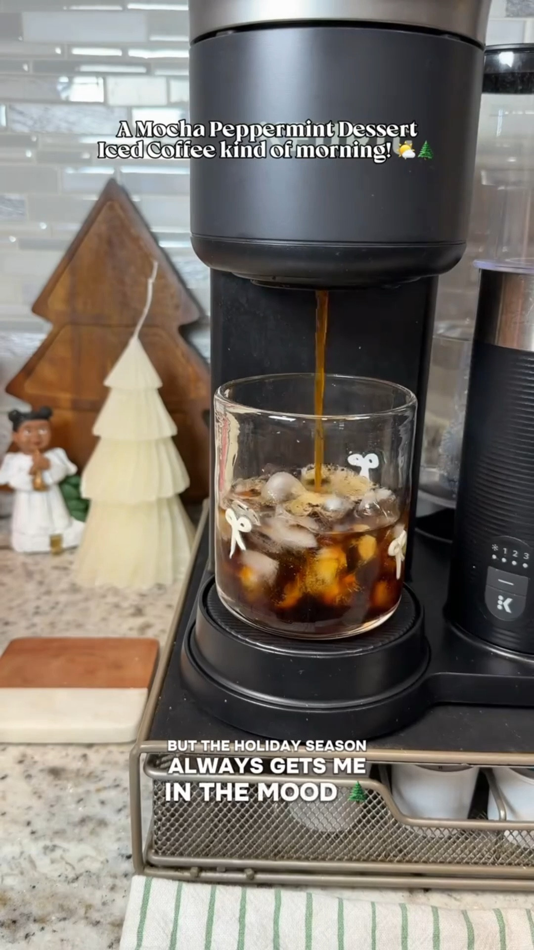 Holiday Morning 🌲☕️🌤️

#LTKdayinmylife #LTKmorningroutine #LTKHoliday