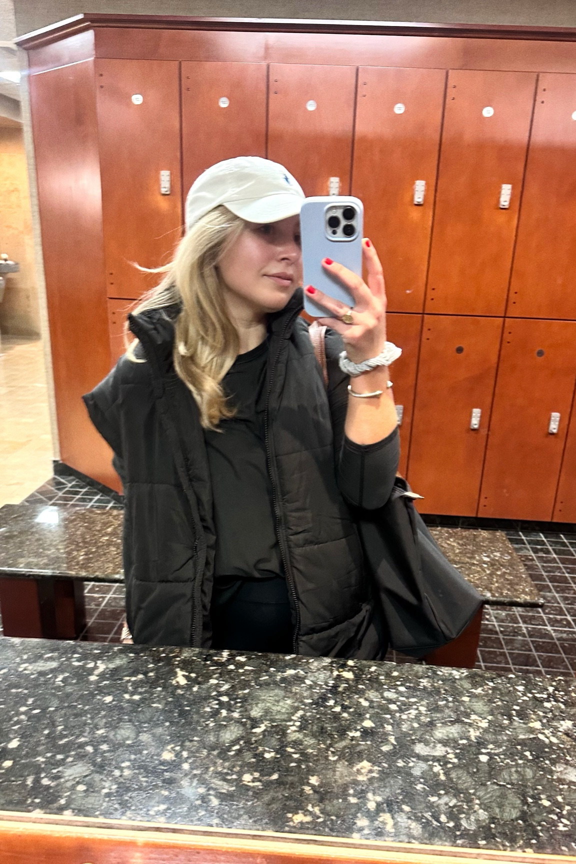 Black veat athleisure outfit 

#LTKActive #LTKFindsUnder50 #LTKSeasonal