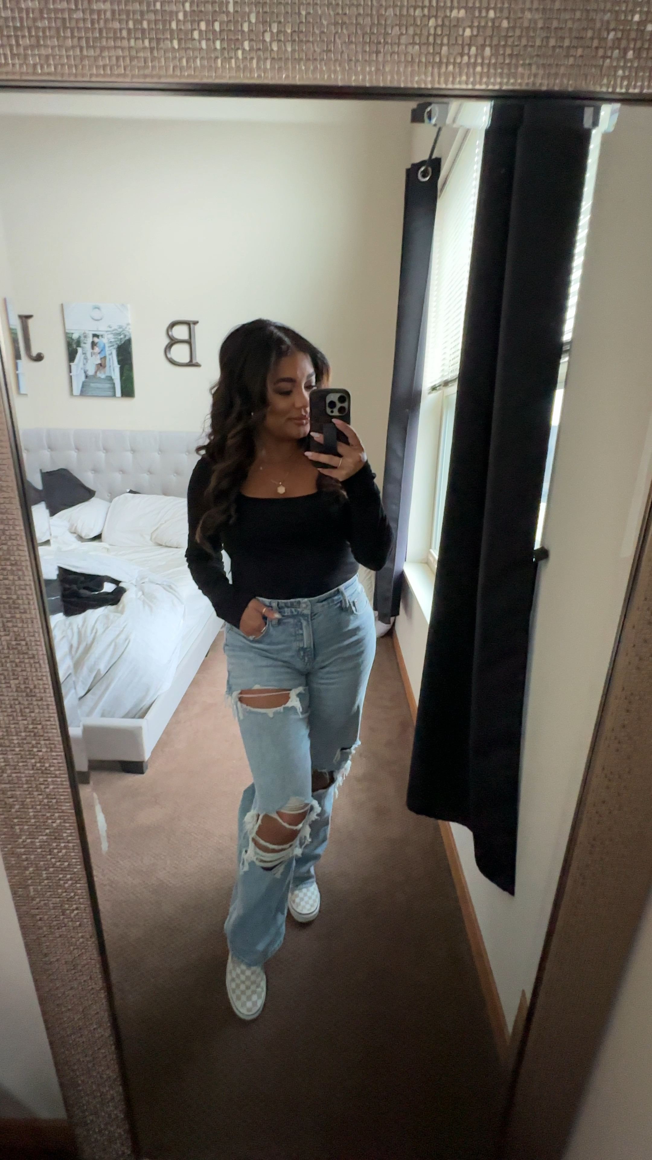 Casual style | American Eagle | Amazon bodysuit | Amazon fashion | ae jeans 

#LTKfindsunder50 #LTKmidsize #LTKshoecrush