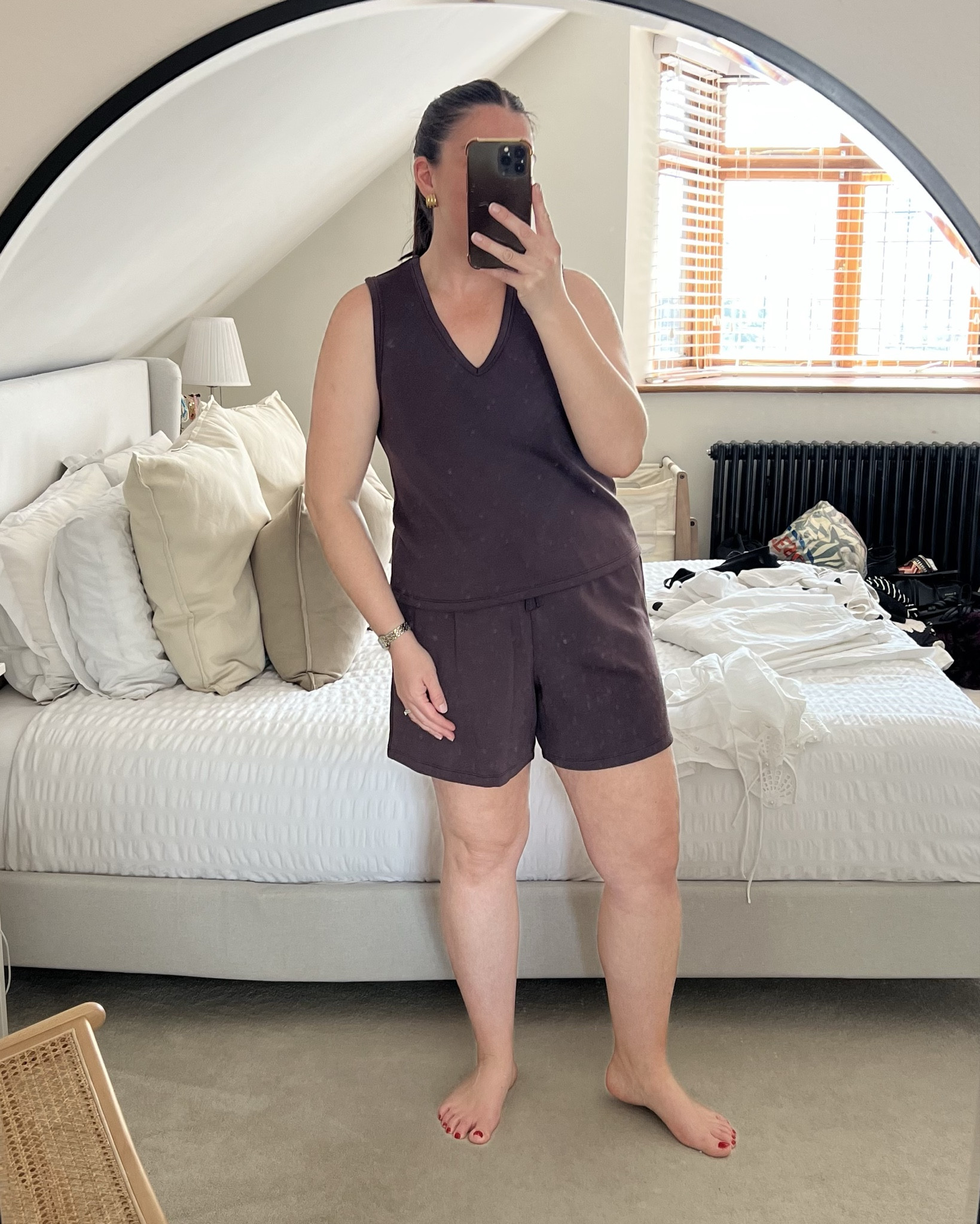 Picked up this co-ord from Primark. So comfortable and super soft. 
Perfect throw on for summer. 

I’m wearing M in top & L in the shorts for a loose fit. 