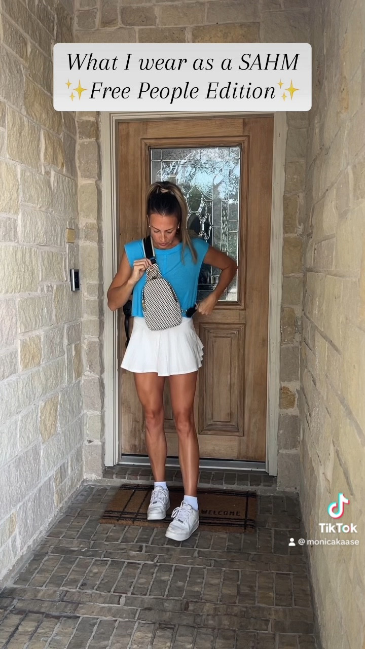 What I wear as a SAHM Free People Edition 🫶🏻

#LTKstyletip #LTKitbag #LTKFitness