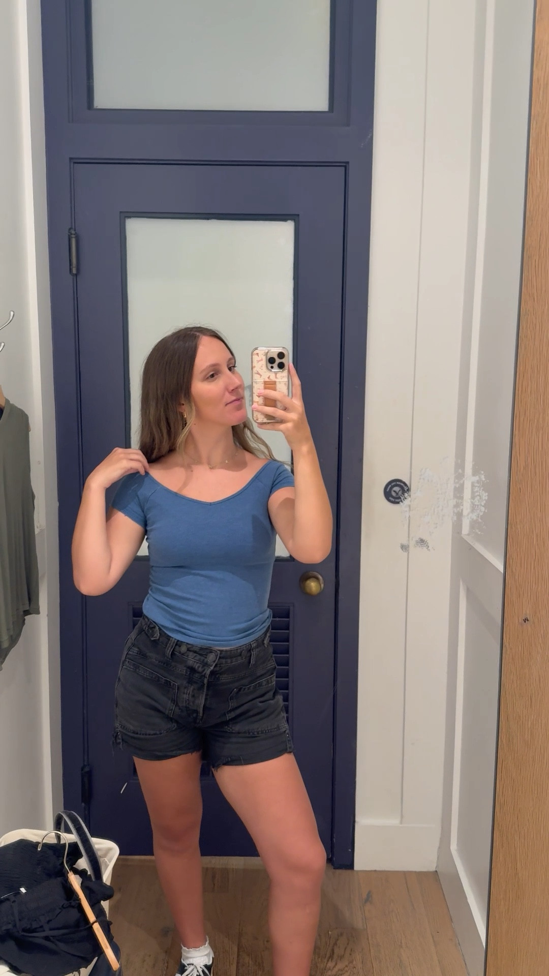 I’m loving this off the shoulder moment 💙

#LTKStyleTip #LTKSeasonal #LTKSummerEdit