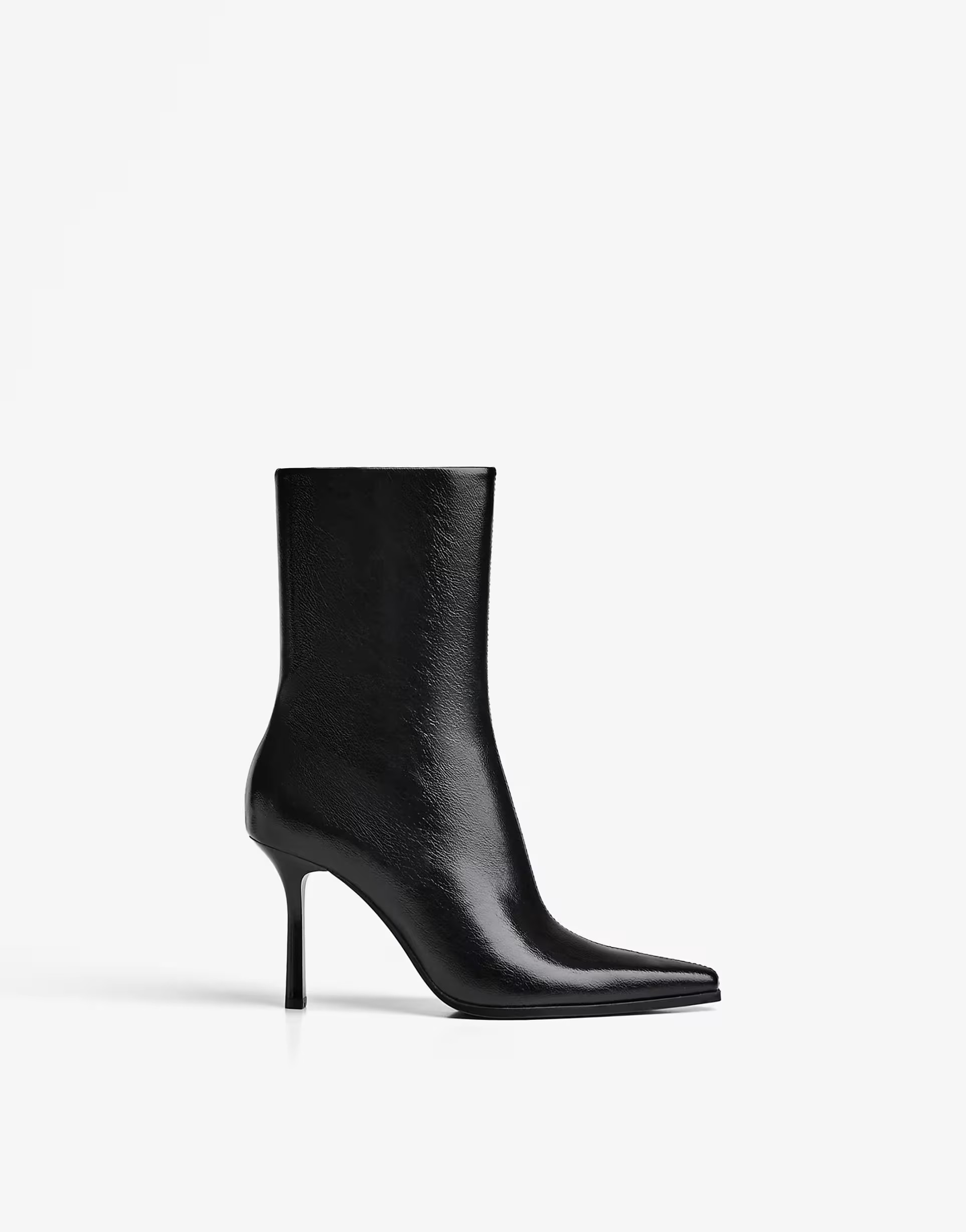Bershka Embossed high-heel ankle boots in black | ASOS (Global)