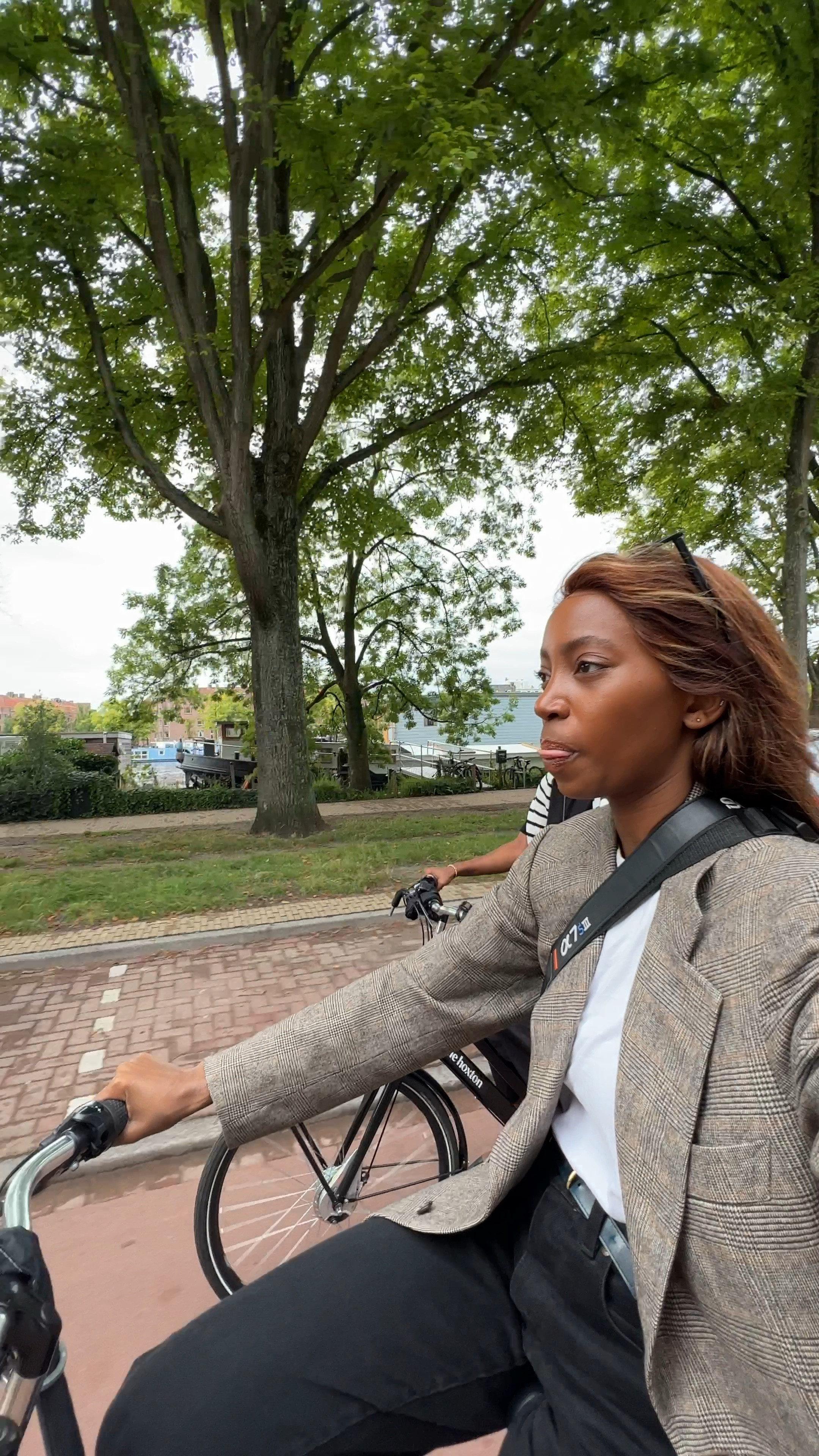 Simple and Neutral Outfit Inspiration for Autumn/Winter | Smart Casual Blazer 

#LTKVideo #LTKstyletip #LTKSeasonal