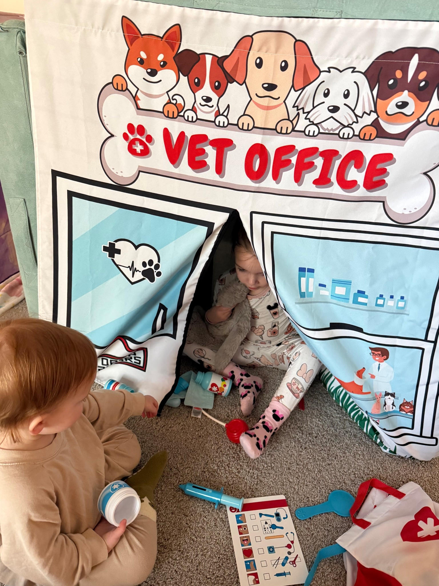 Morning vet visits 🐶🐱🐰

#LTKmomlife #LTKKids