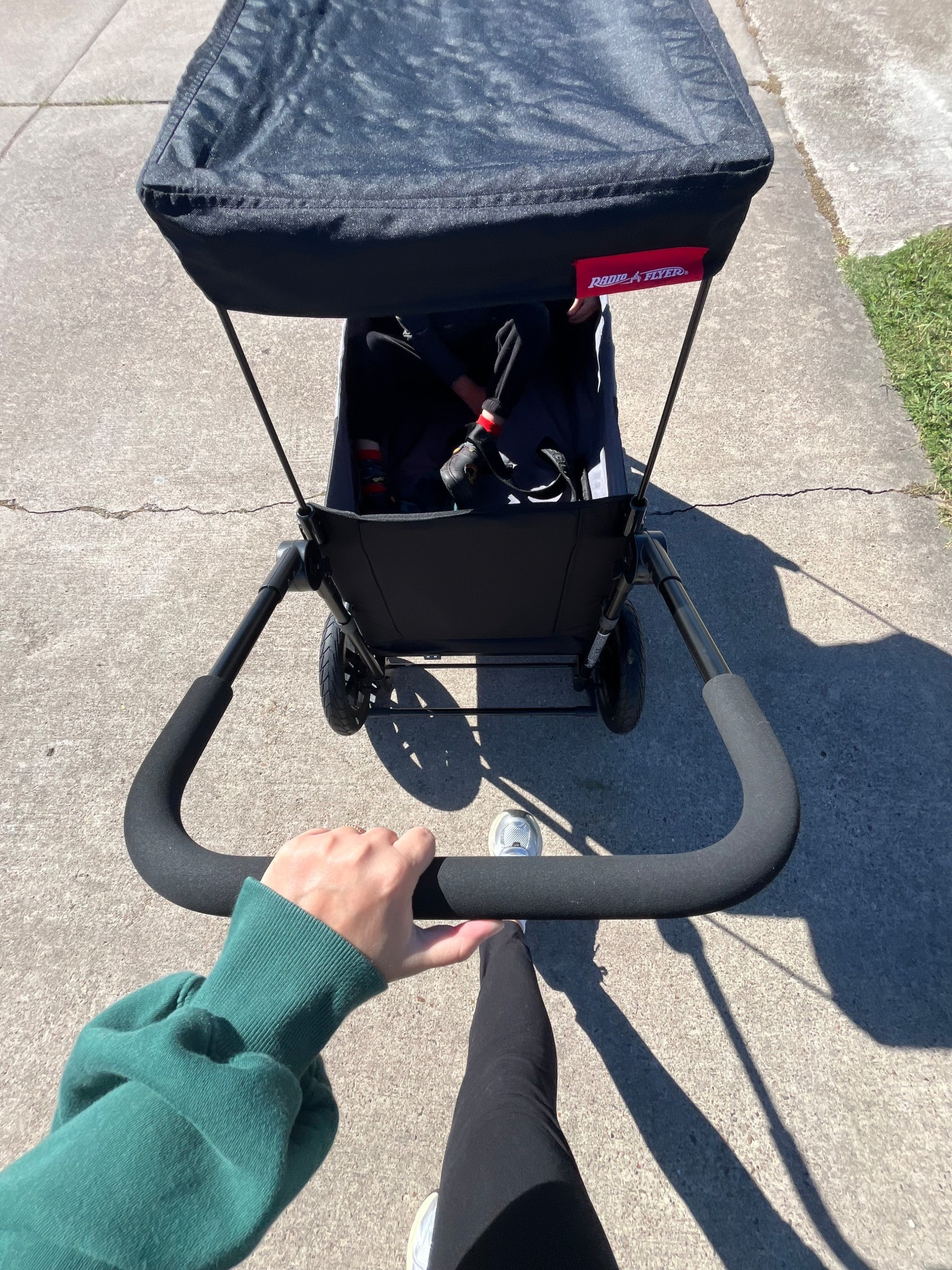 2 seater push wagon 😍

#LTKFamily #LTKKids #LTKBaby