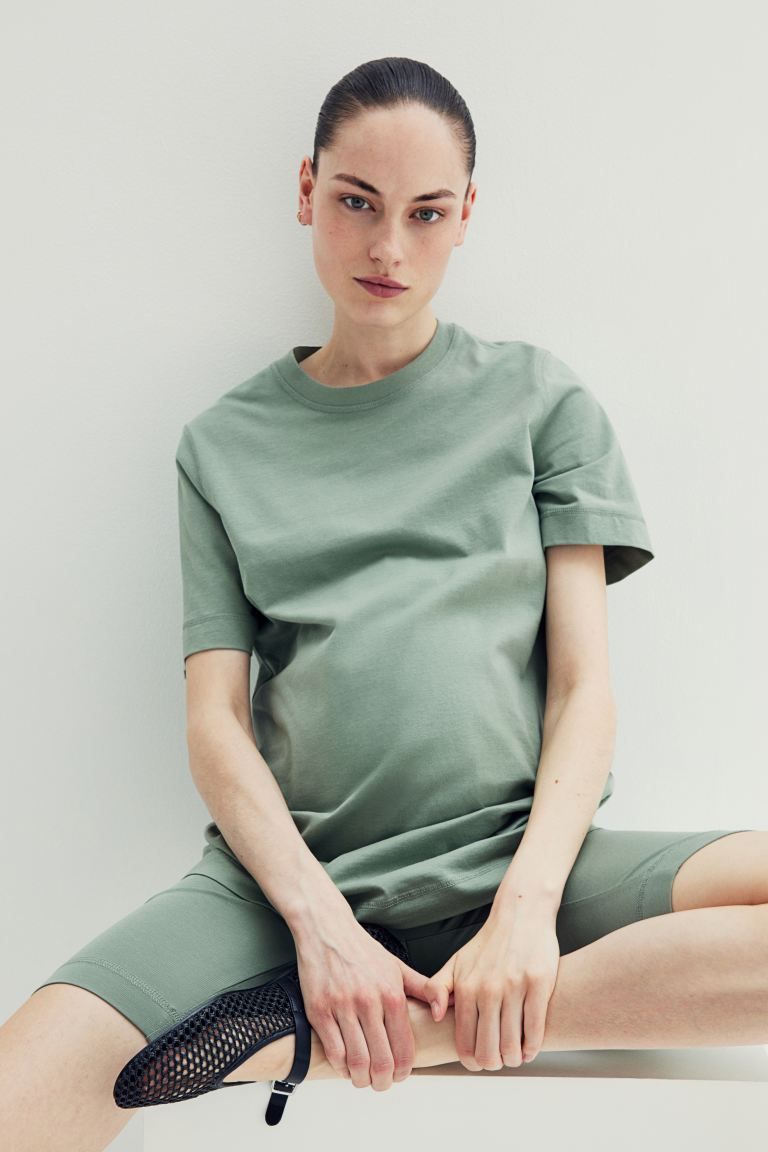 MAMA 2-piece Cotton Set - Round Neck - Short sleeve - Light khaki green - Ladies | H&M US | H&M (US + CA)