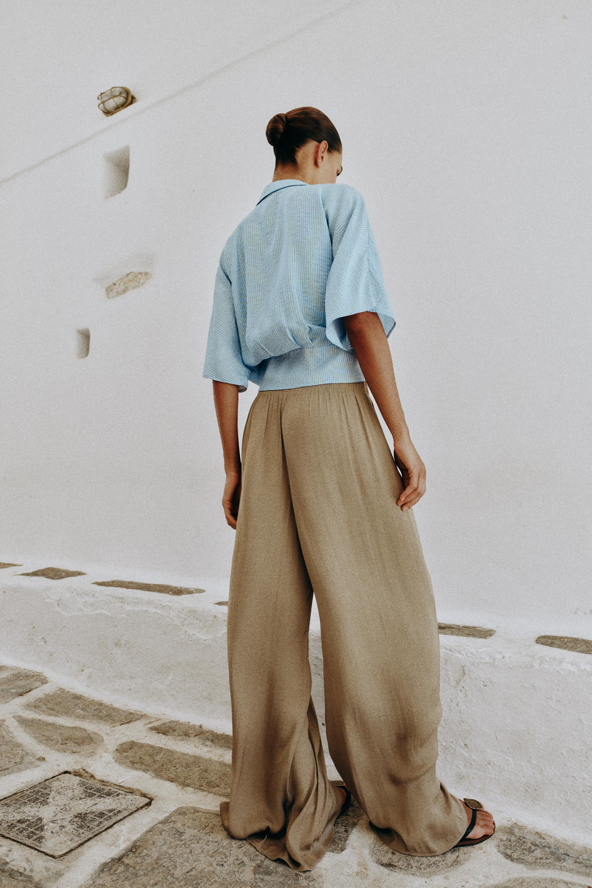FLOWY WIDE LEG PANTS | Zara US