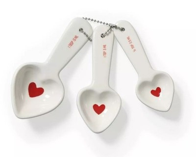 Target Bullseye Playground Valentine 2026 Ceramic Heart Measuring Spoons, BN | eBay US