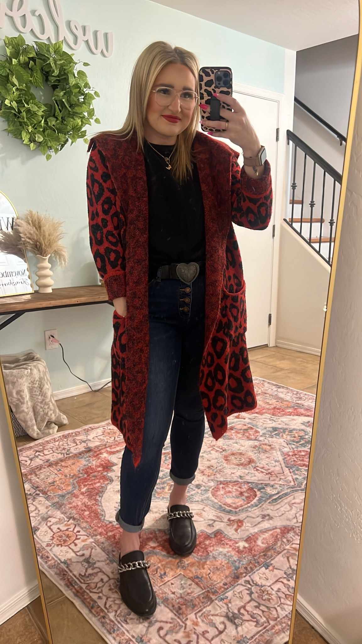 Sweater Weather! 

#LTKSeasonal #LTKHoliday #LTKWorkwear