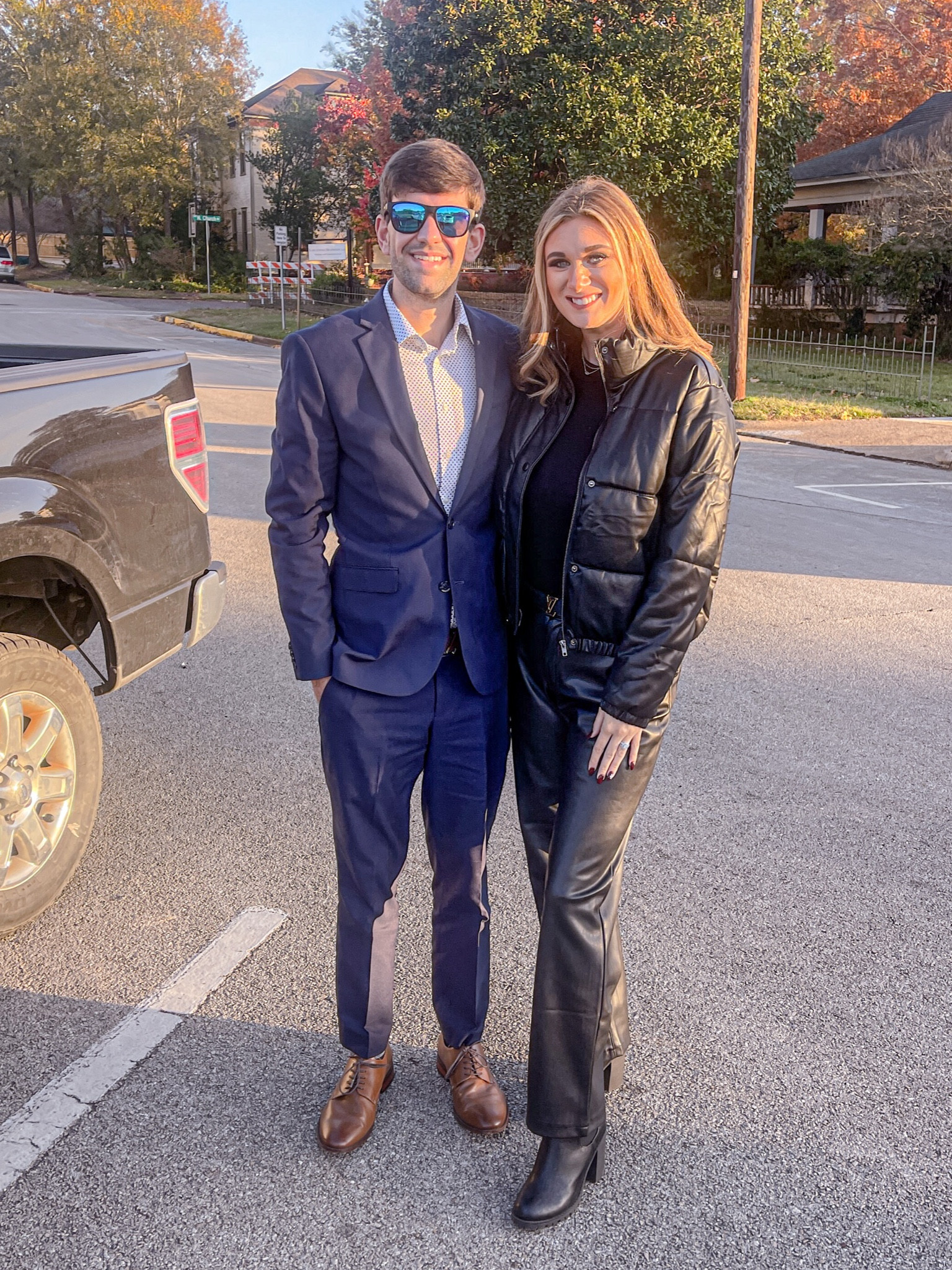 🖤
Suit 
Leather
Jacket 
Pants
Boots
Express
Hollister
Windsor

#LTKSeasonal #LTKstyletip #LTKunder50