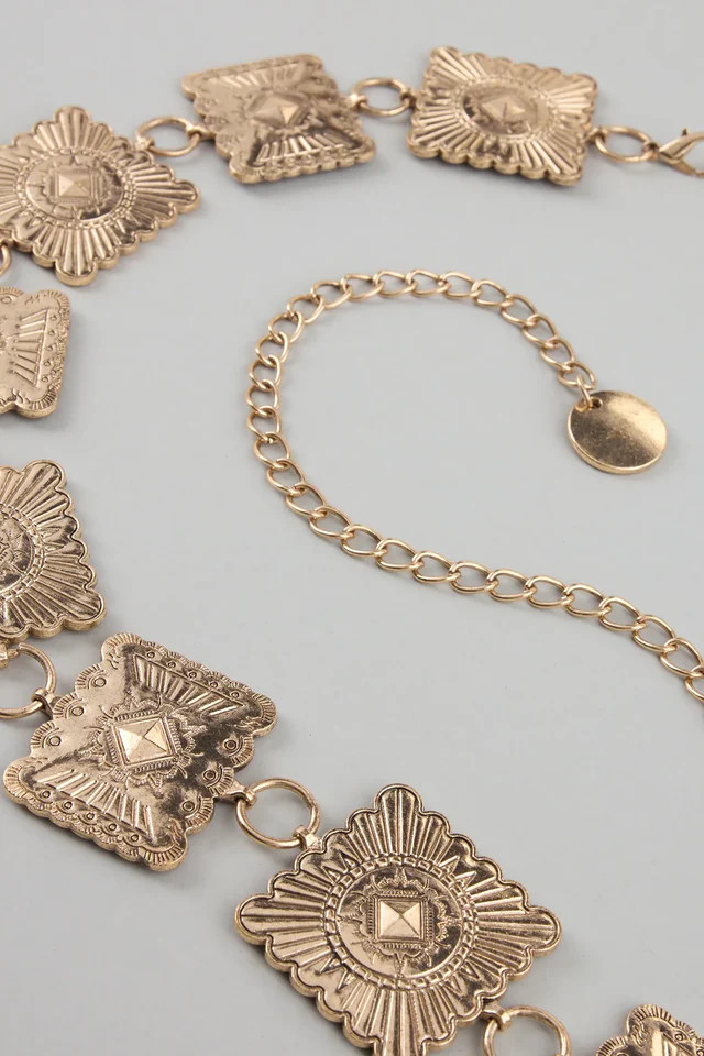 Stand Out At Sundown Concho Chain Belt | Windsor Stores