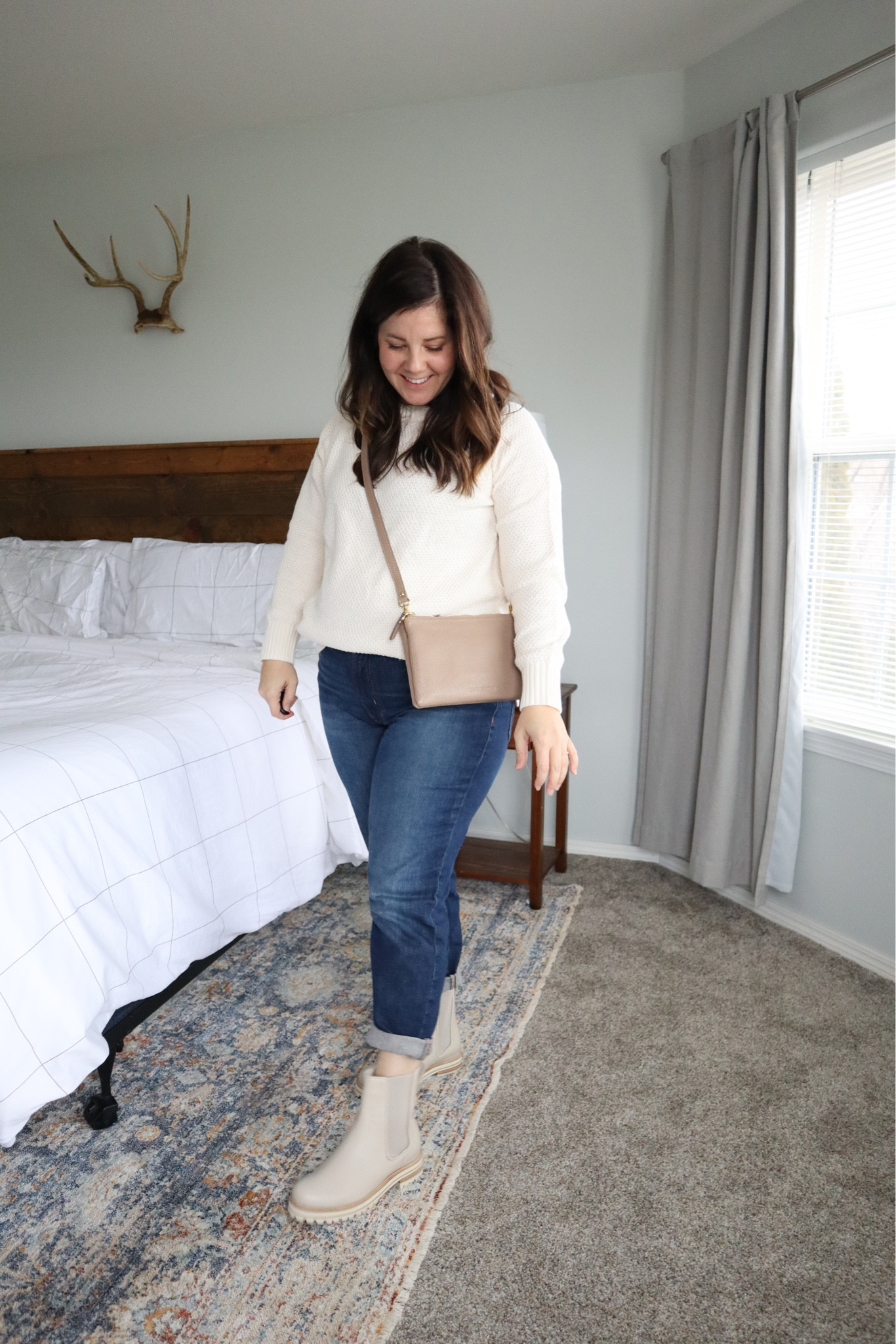 Outfit of the day - shop this look! ✨ Use code JESSICA-10 for 10% off my boots and bag 

#LTKstyletip #LTKmidsize #LTKsalealert