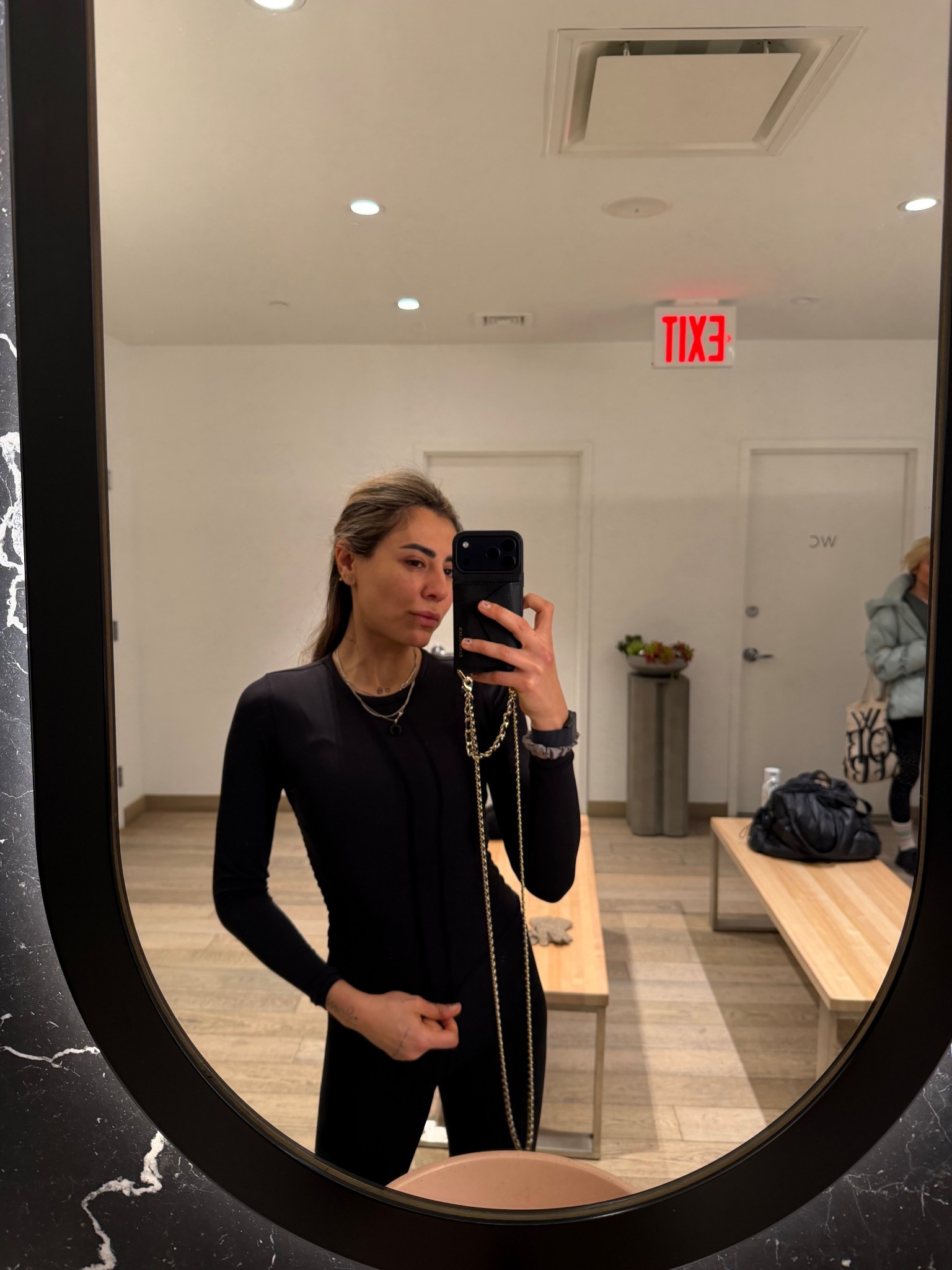 The best phone case ever have 2 of these they usually sell out push notify me to order 