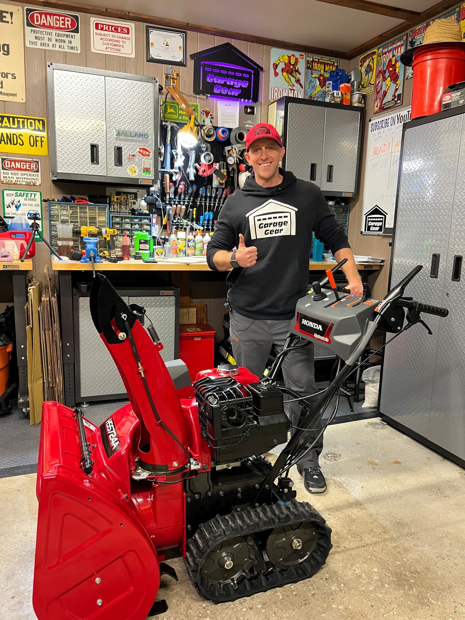 Here’s what I like on the Honda HSS724AAT snowblower 

#LTKSeasonal #LTKOver40 #LTKHome