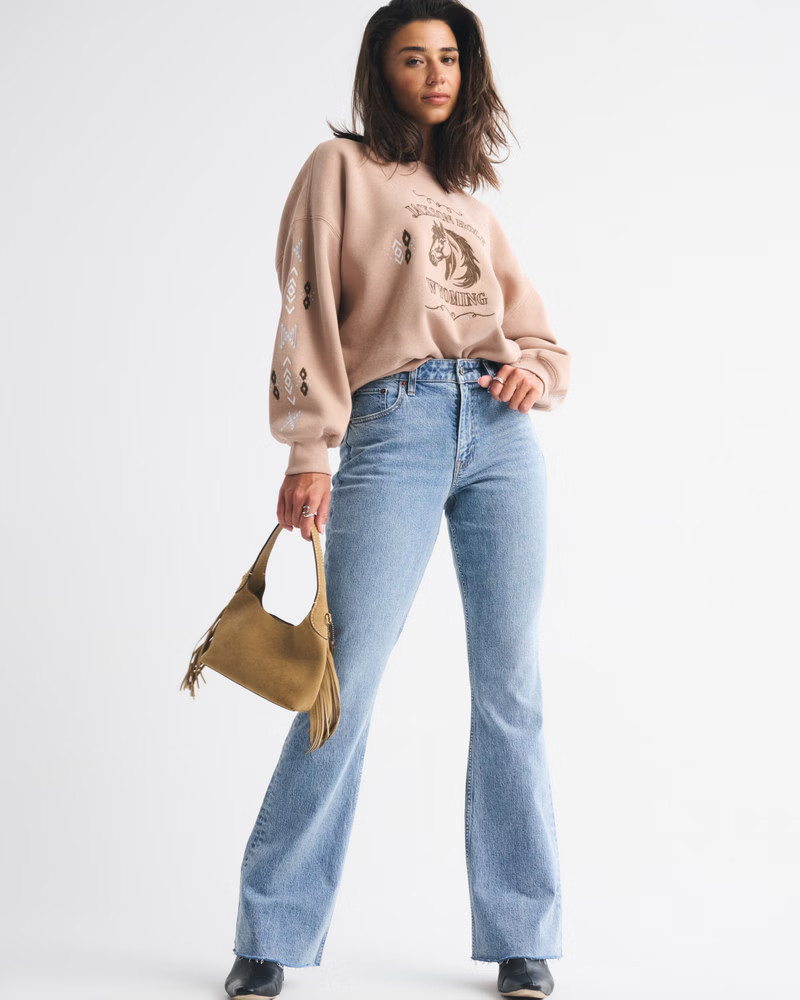 Curve Love High Rise Bootcut Jean | Abercrombie & Fitch (US)