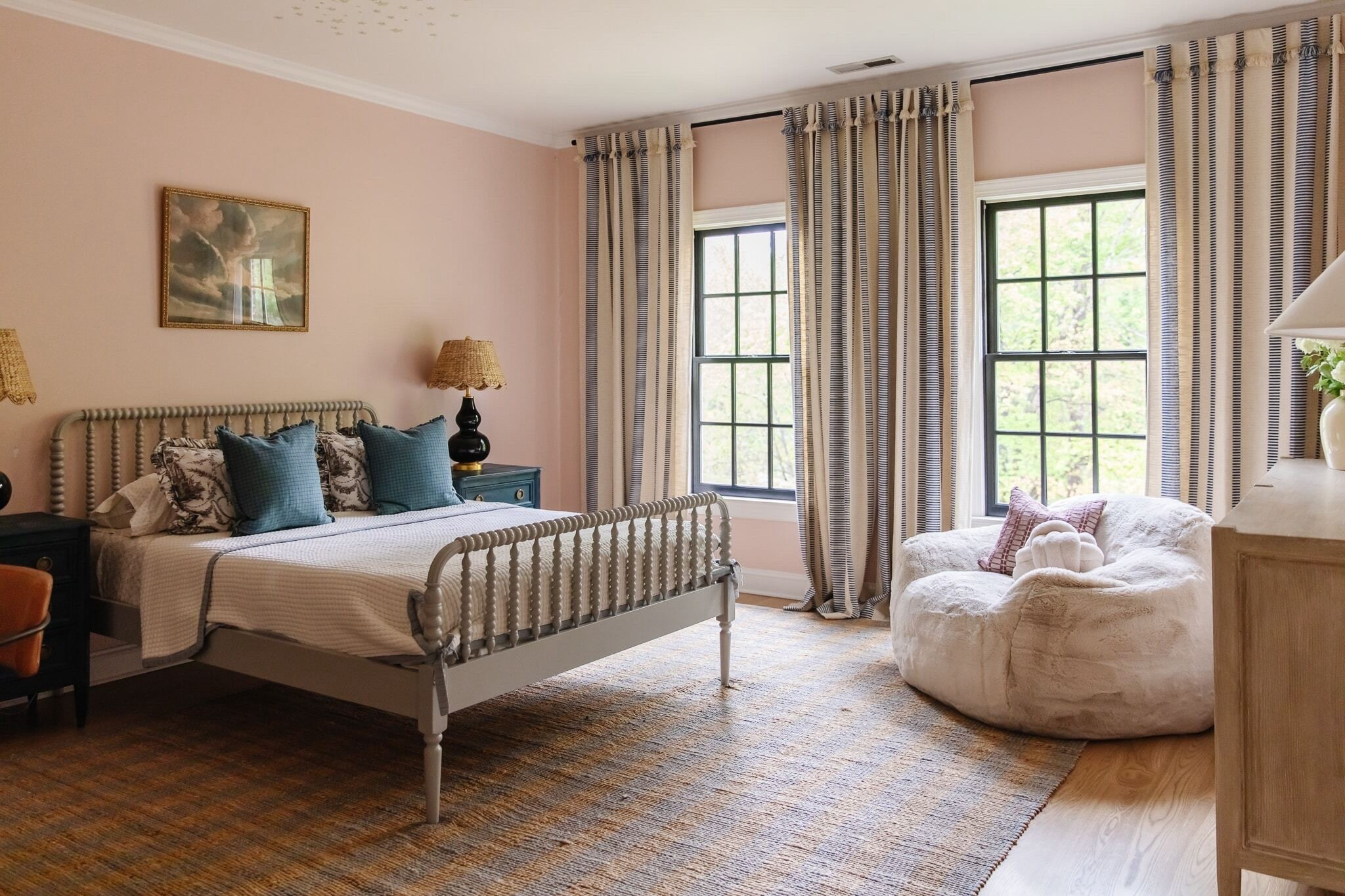 On chrislovesjulia.com we are talking about one of our newest projects-redesigning Greta’s room! The wallpaper is up now and we can’t stop staring at it. 😍

#LTKHome #LTKU #LTKStyleTip