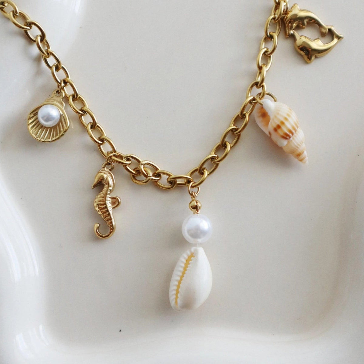 Coastal Beach Charm Necklace | Henly