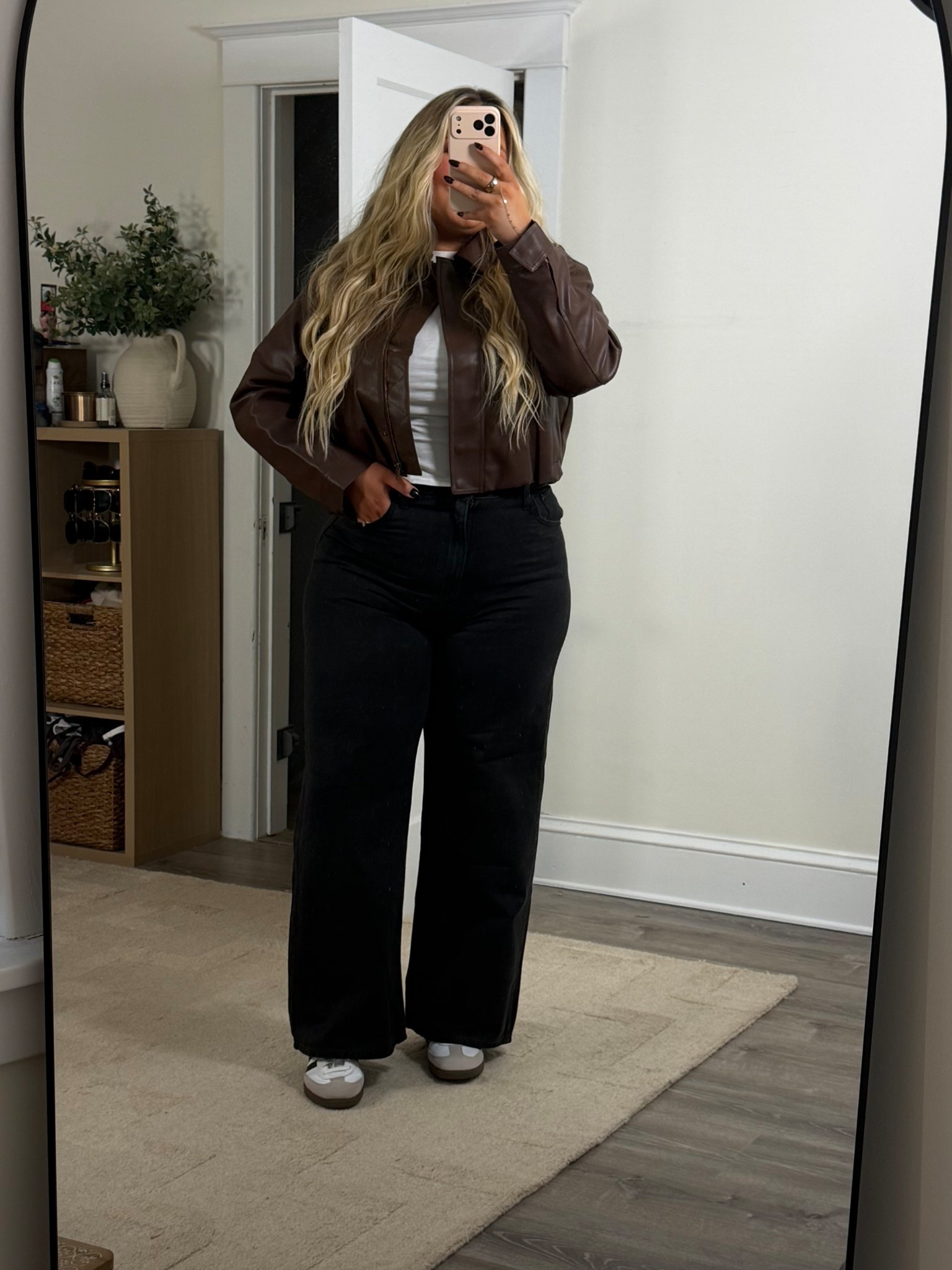 31 DAYS OF FALL FITS 🍂 

OUTFIT 8
XL TOP
XL JACKET
34 JEANS
SHOES TTS

fall fashion, midsize, fall fits, outfit series, fashion series, curvy fashion, tall fashion, plus size, easy outfits, comfy outfits, trendy outfits, capsule wardrobe, workwear, weekend, chic, outfit formulas, Pinterest inspired, Walmart fashion, Amazon fashion, Levi jeans, midsize denim, cinch waist denim.