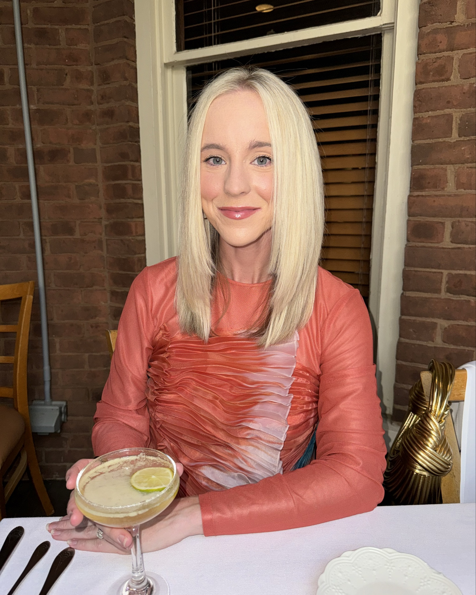 When you turn 31, you celebrate!!!! 🙌🏼 ✨🍸

Shirt: NUULY
Pants: NUULY
Shoes: ZARA

#LTKParties #LTKStyleTip #LTKSeasonal