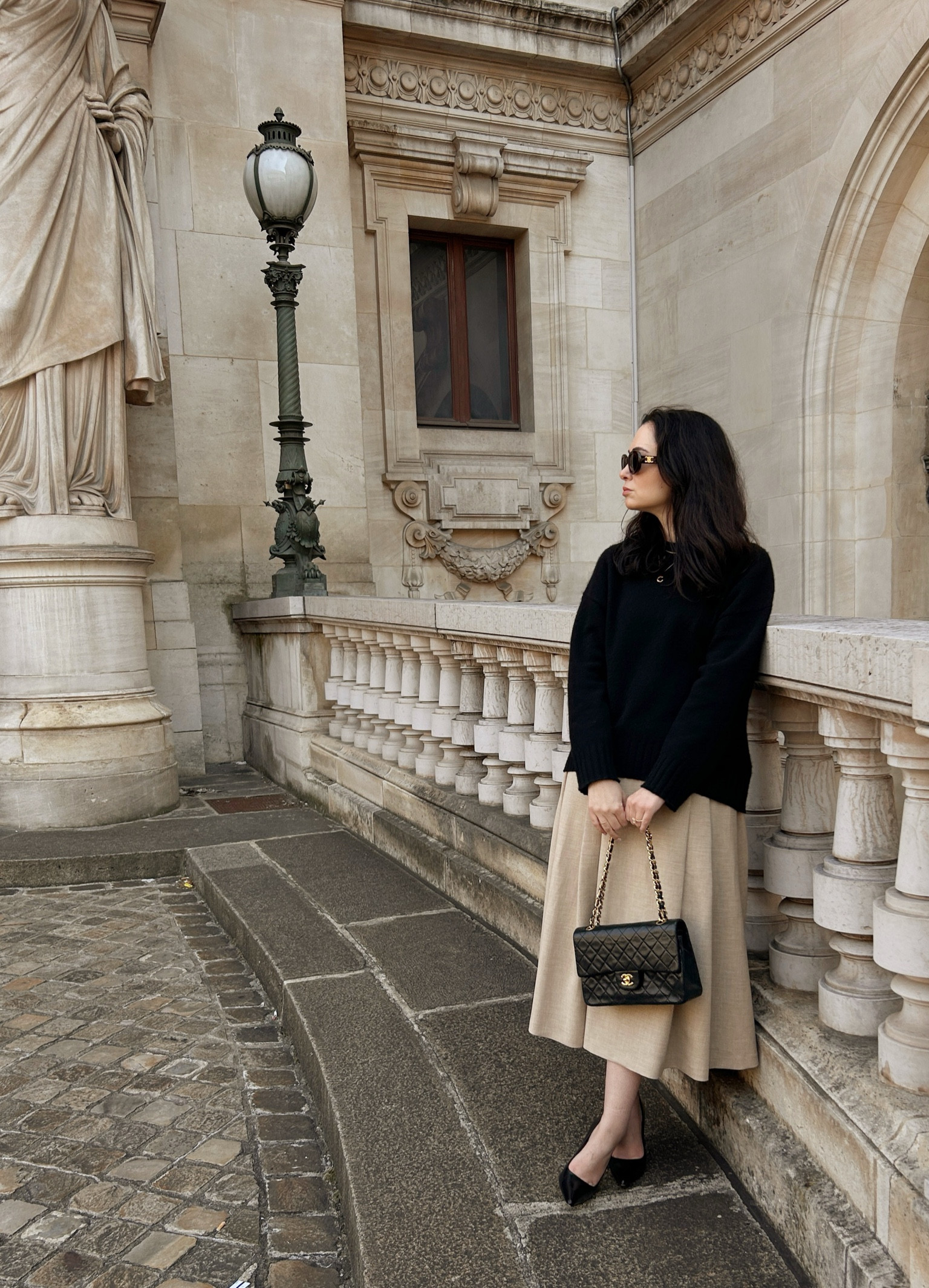 Sweater: Massimo Dutti
Skirt: Babaton
Heels: Via Spiga
Bag: Chanel
Sunglasses: Celine

#LTKtravel