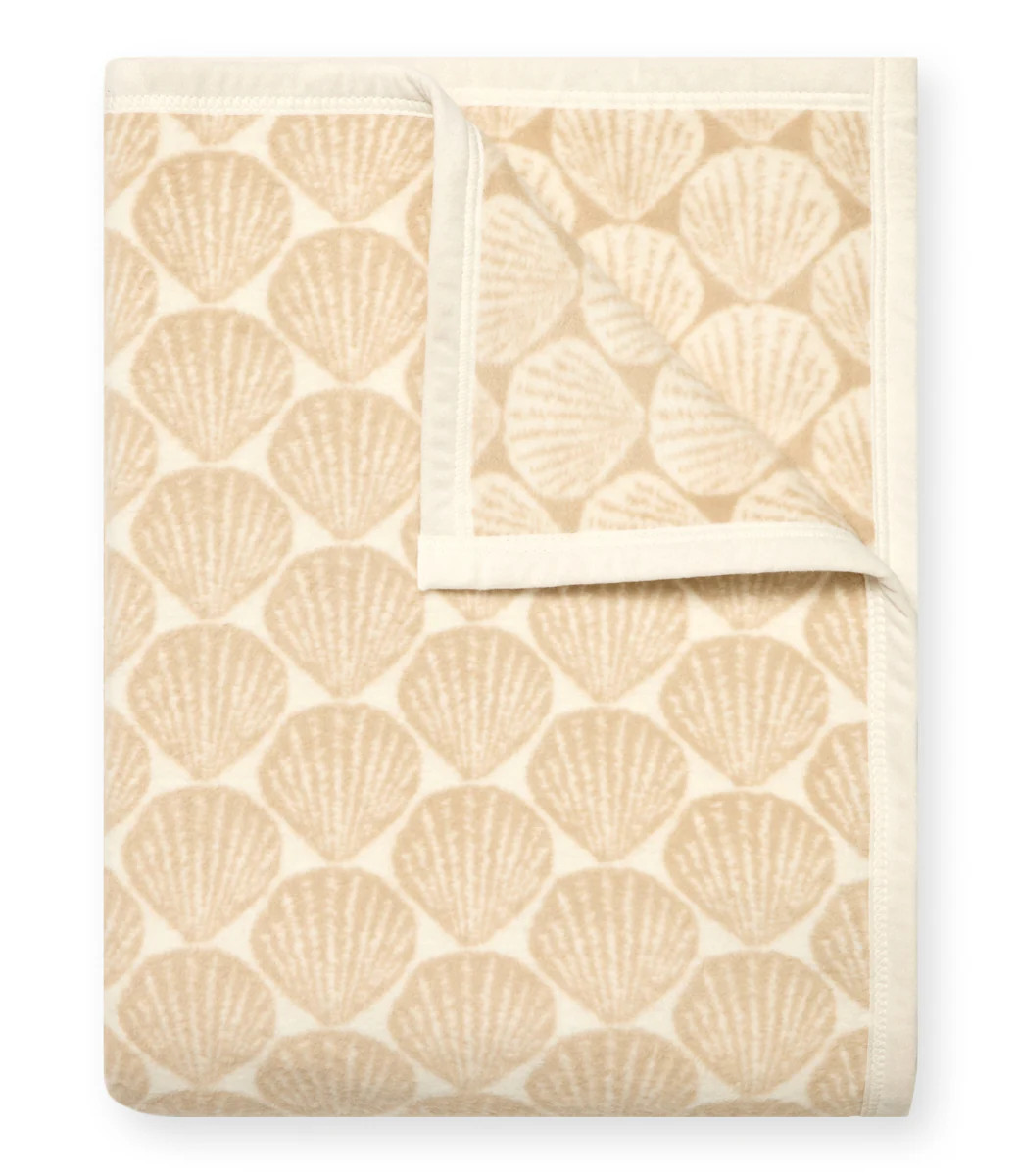 Seashells Oak Blanket | ChappyWrap