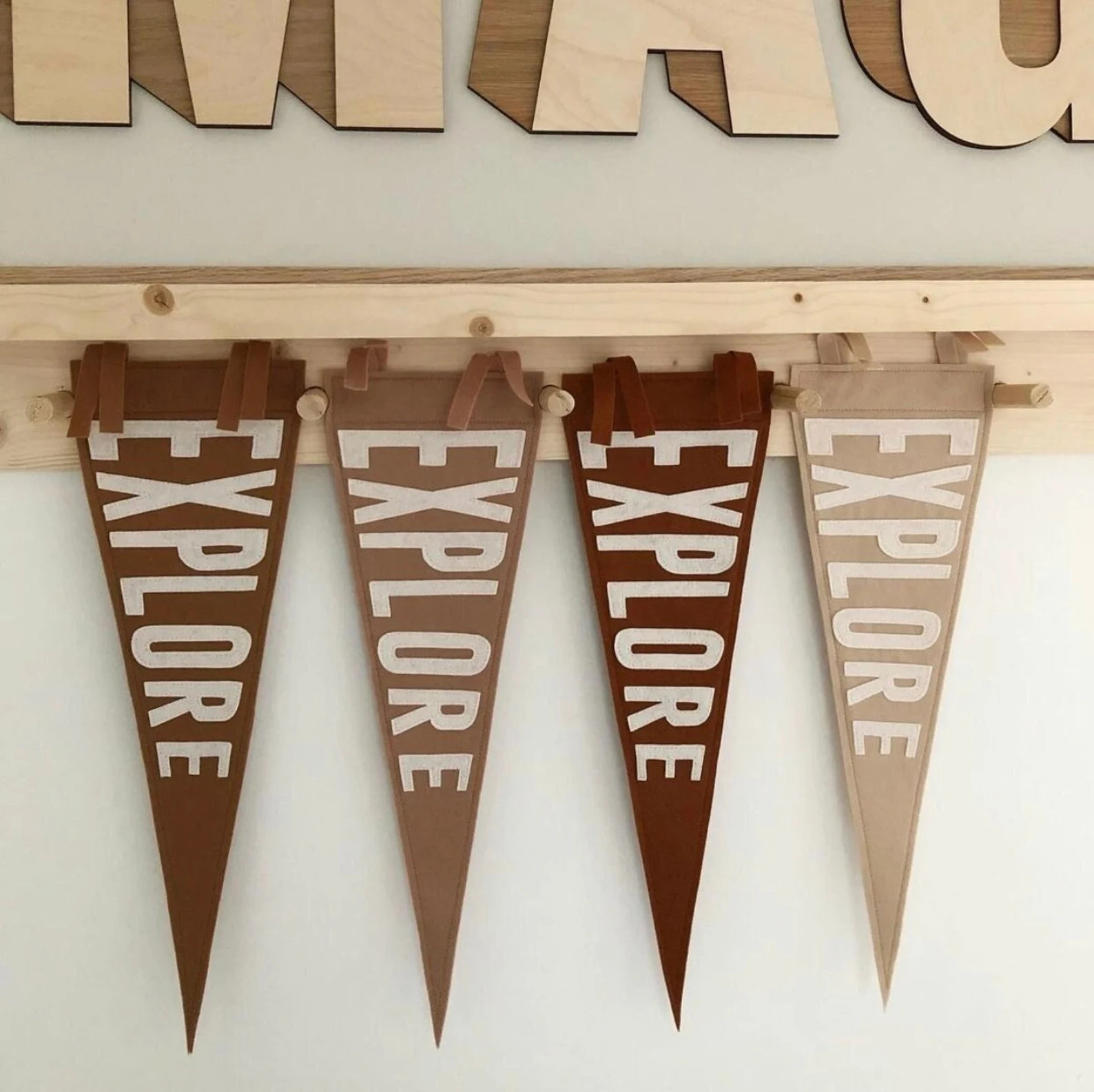 Explore Pennant Flag | Etsy (Global)