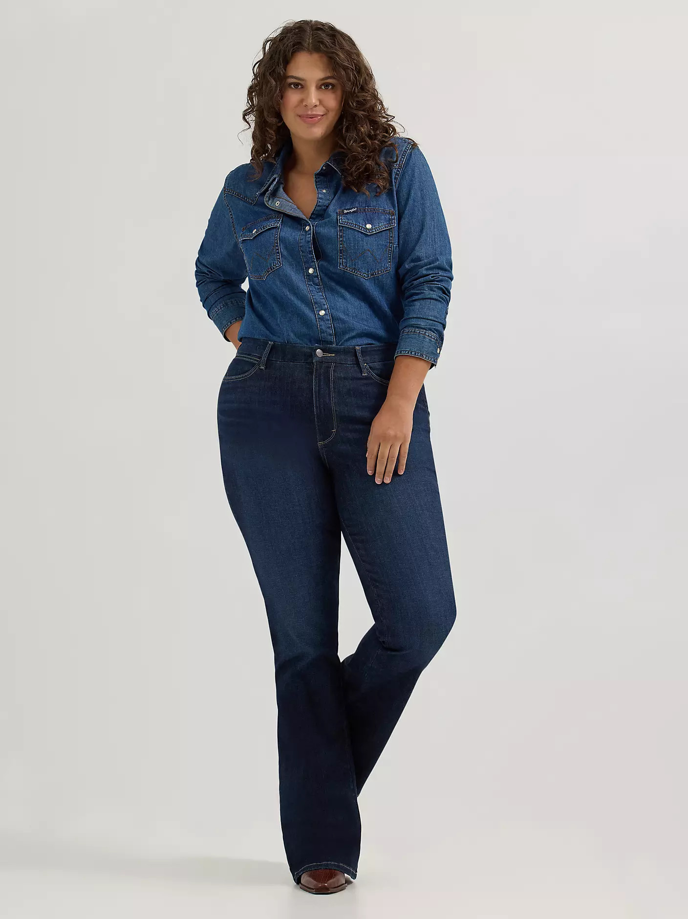 Women's Wrangler Bespoke High Rise Flare Jean | Wrangler