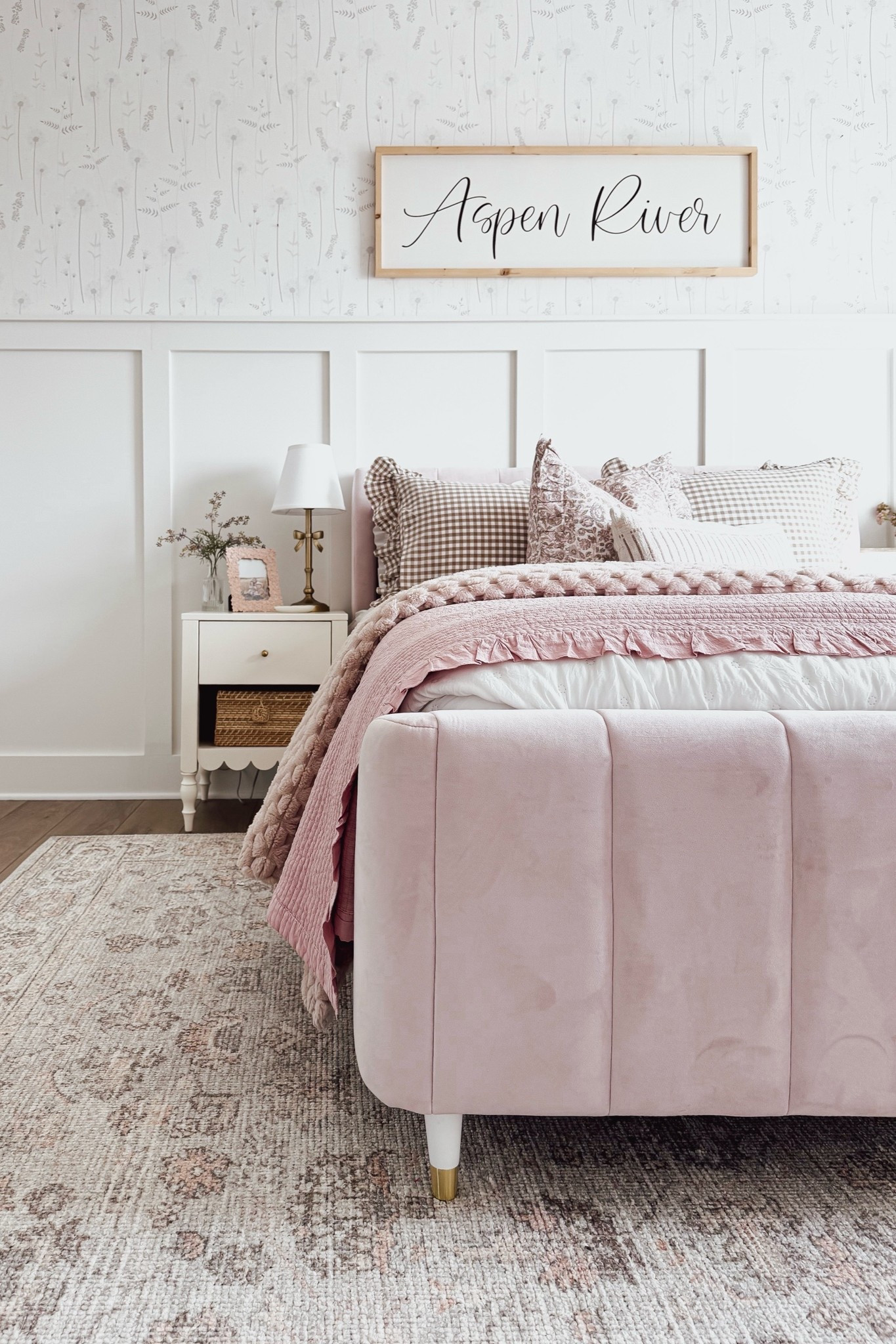 Best selling finds from Aspen's bedroom!

#LTKSeasonal #LTKHome #LTKKids
