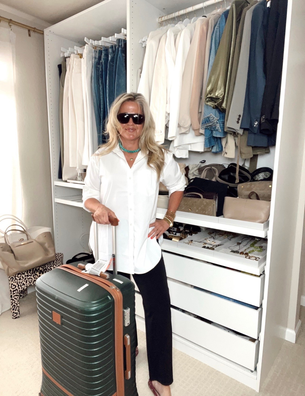  ✨Tap the bell and ❤️ for over 40 fashion, midlife style, midsize fashion and luxury looks for less. 
⬇️Sizing information:
Mediums, size down


You’re not going to believe how versatile this shirt is 👏
The Athleta Midday Shirt is stretchy, belly-friendly, and moves with you — not against you.

Here’s how I wear mine:
✈️ Travel → comfy + polished
🍎 Volunteering at school → easy but put-together
🌙 Evening out → chic + effortless

💕 Midlife style doesn’t have to be complicated.

👉 Save this for outfit inspo + tag your bestie who needs new closet staples!

👑"Helping you look good, feel good!" - Lindsey Denver

Follow my LTK @Over40andmidlife on the @shop.LTK app to view this post and get my exclusive app-only content!

#liketkit 
@shop.ltk
https://liketk.it/5mpZP

Follow my LTK @Over40andmidlife on the @shop.LTK app to view this post and get my exclusive app-only content!

#liketkit 
@shop.ltk
https://liketk.it/5mq0o

Follow my LTK @Over40andmidlife on the @shop.LTK app to view this post and get my exclusive app-only content!

#liketkit #LTKMidsize #LTKOver40 #LTKFindsUnder100
@shop.ltk
https://liketk.it/5mqr2