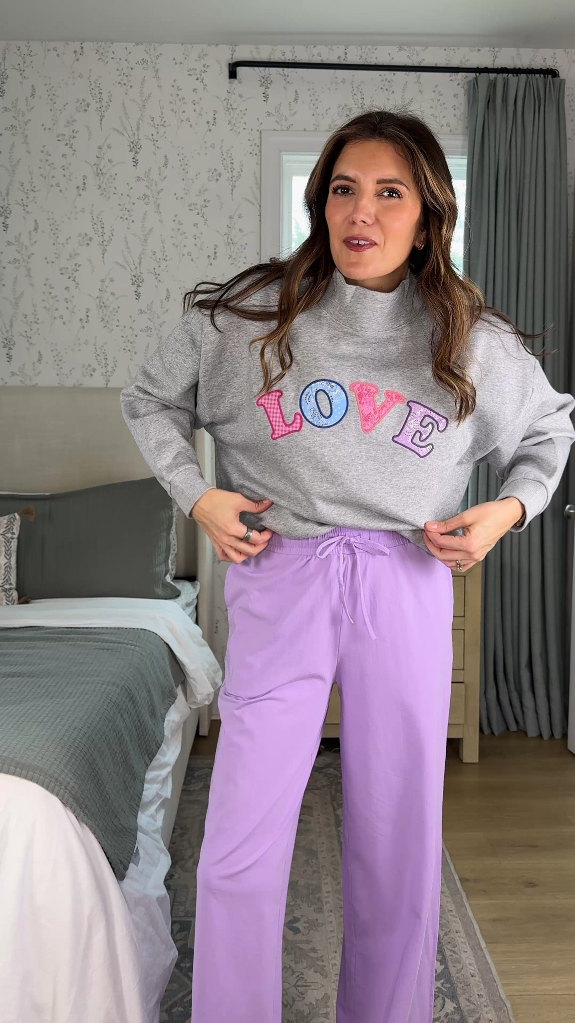 New Target arrivals I ordered as a 41 year old mom of 2. Cutest pullover for early spring! In a size small.  I’m 5’7” @target @targetstyle


#LTKFindsUnder100 #LTKOver40 #LTKTall